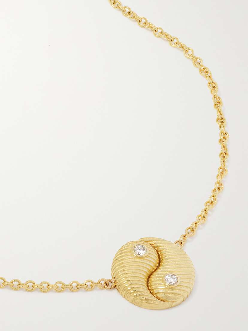 Retrouvaí Mini Yin Yang 14-karat Gold Diamond Necklace