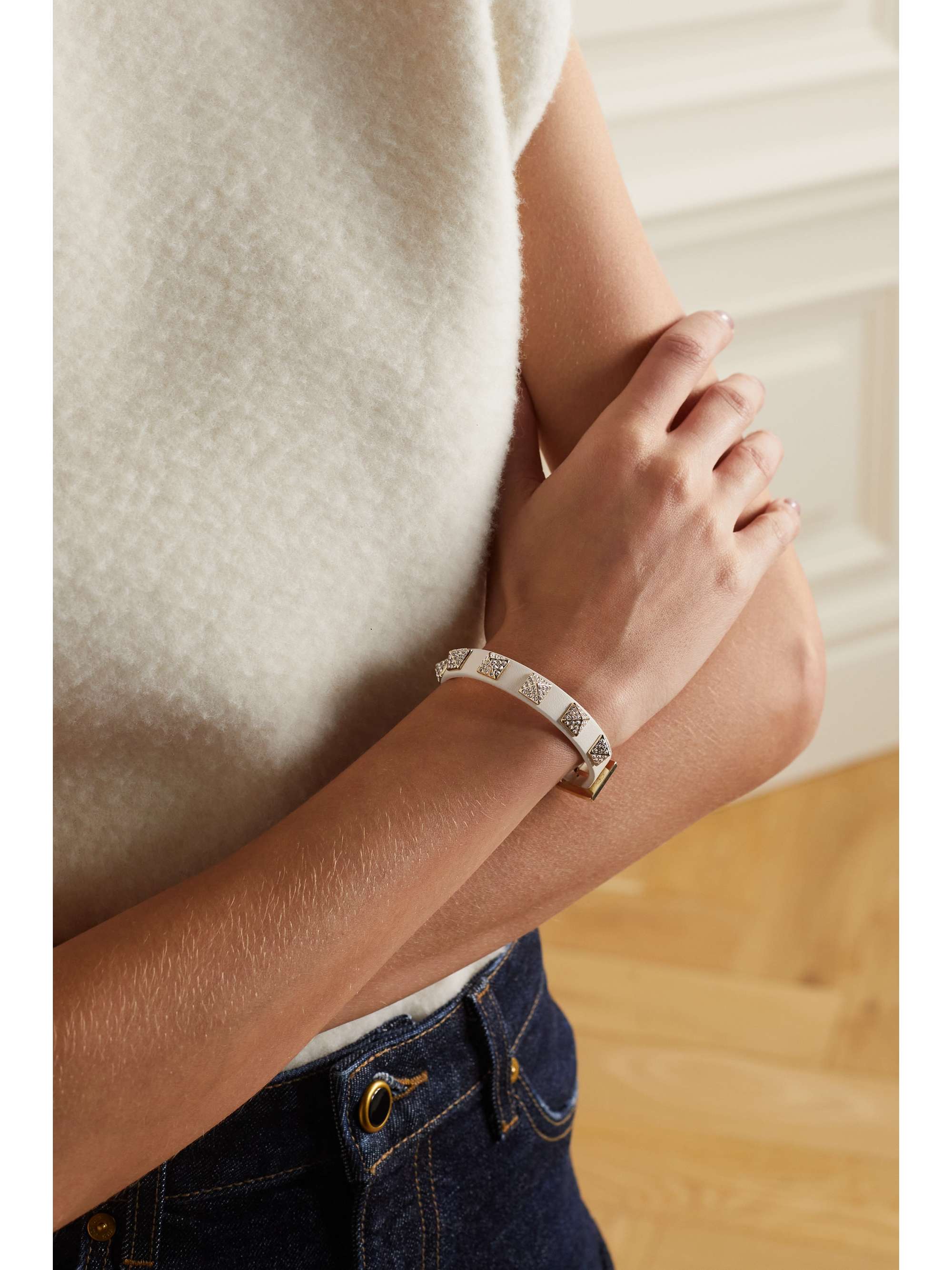 VALENTINO GARAVANI Valentino Garavani Rockstud crystal-embellished leather and gold-tone bracelet