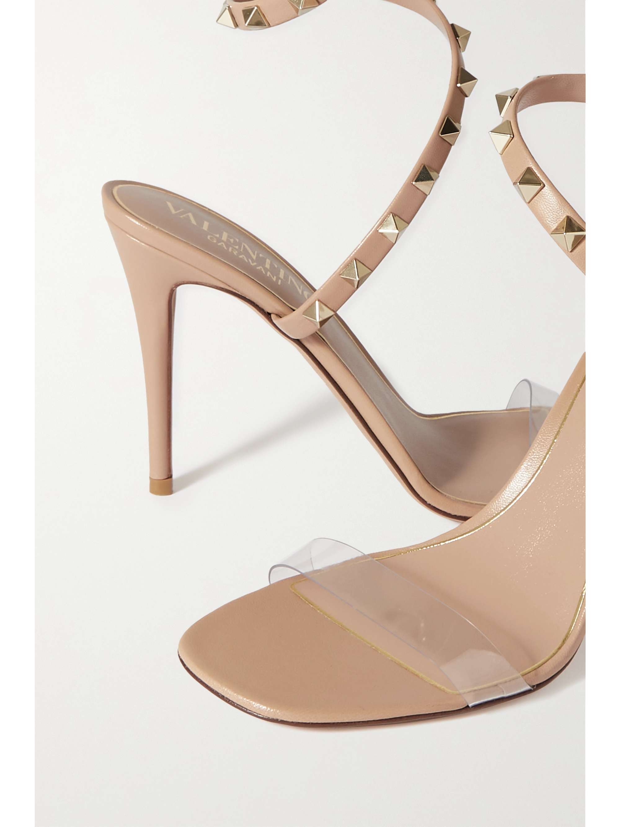 VALENTINO GARAVANI Sandales en cuir et en PVC Rockstud 100 Valentino Garavani