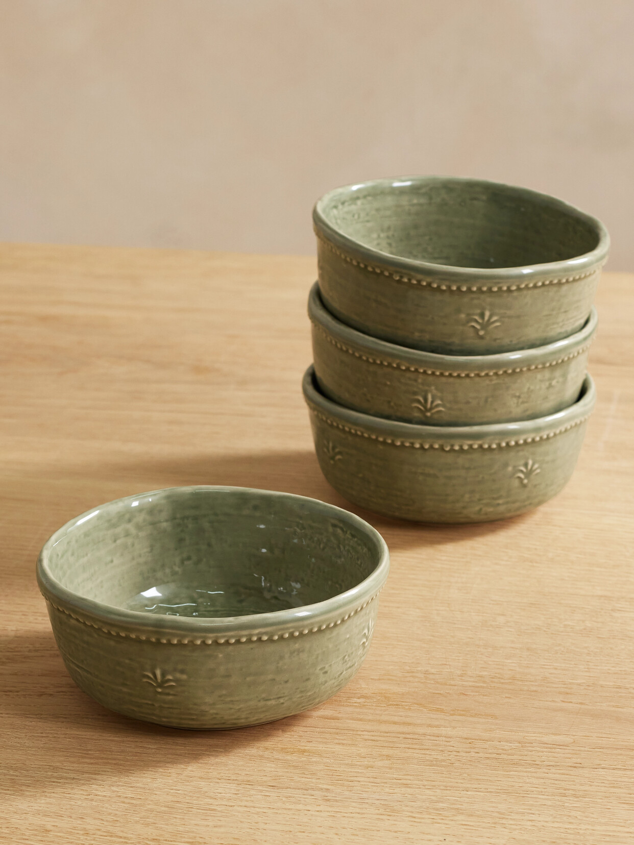 Soho Home - Hillcrest Set Of Four 16cm Glazed Stoneware Cereal Bowls - Green