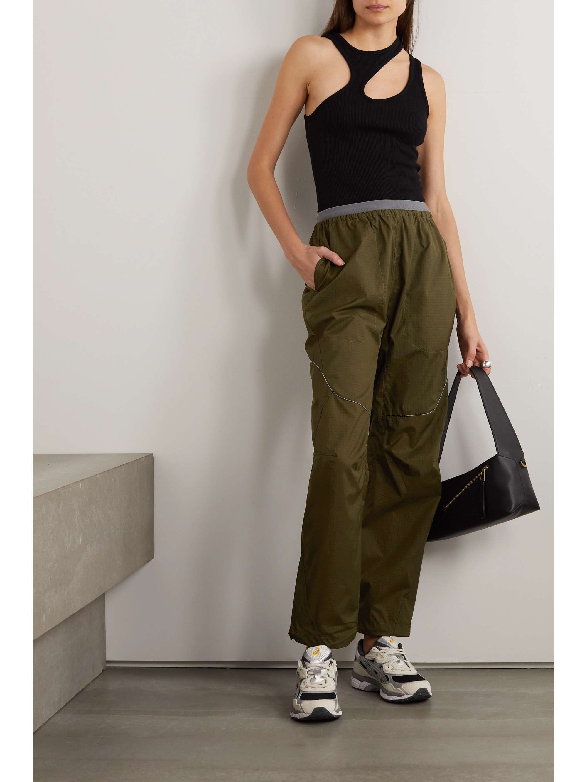 AND WANDER Ripstop pants