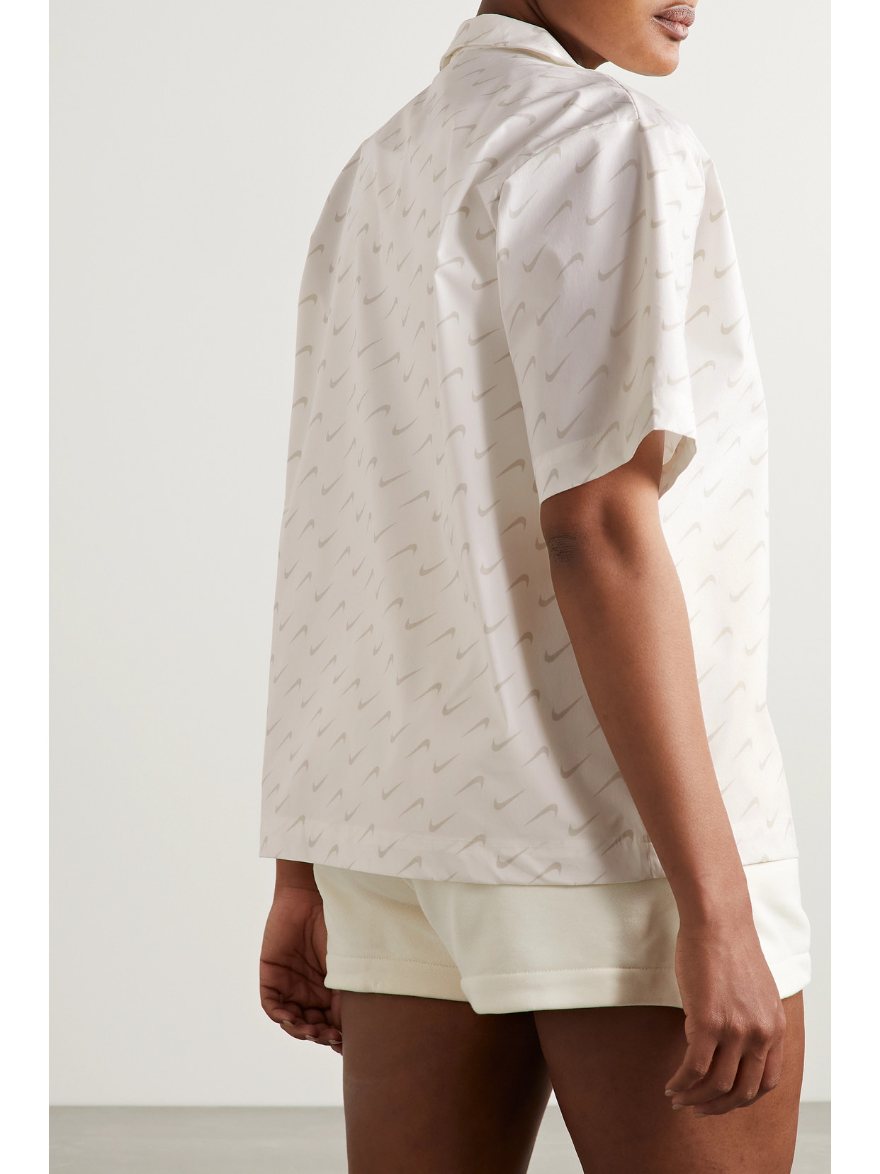 Shop Nike Everyday Modern Printed Stretch Cotton-blend Poplin Shirt In Off-white