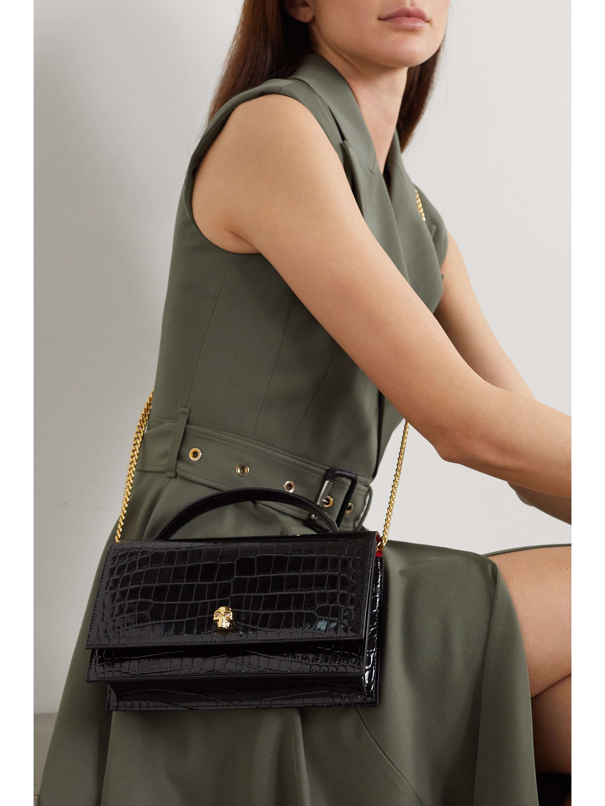 MCQUEEN Skull medium croc-effect leather shoulder bag | NET MCQUEEN Skull medium croc-effect leather shoulder bag | NET