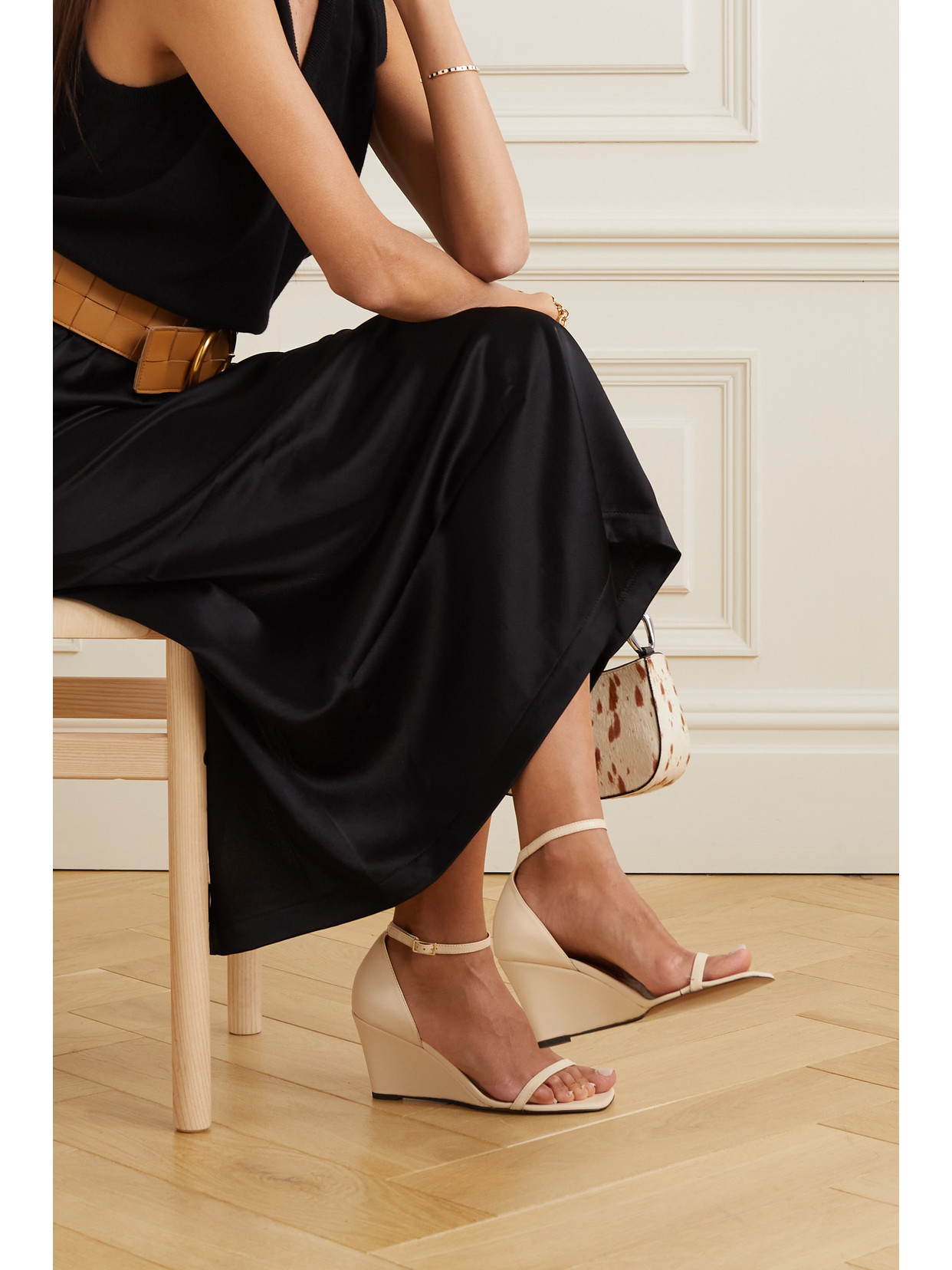 Atp Atelier Morcone Leather Wedge Sandals In Cream