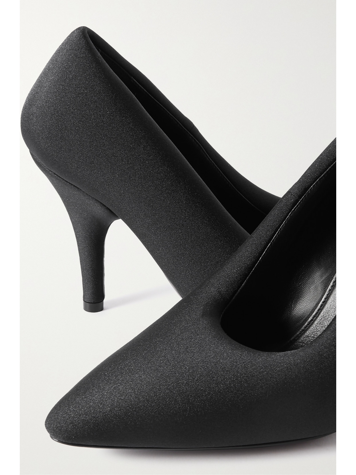XL Padded Pumps