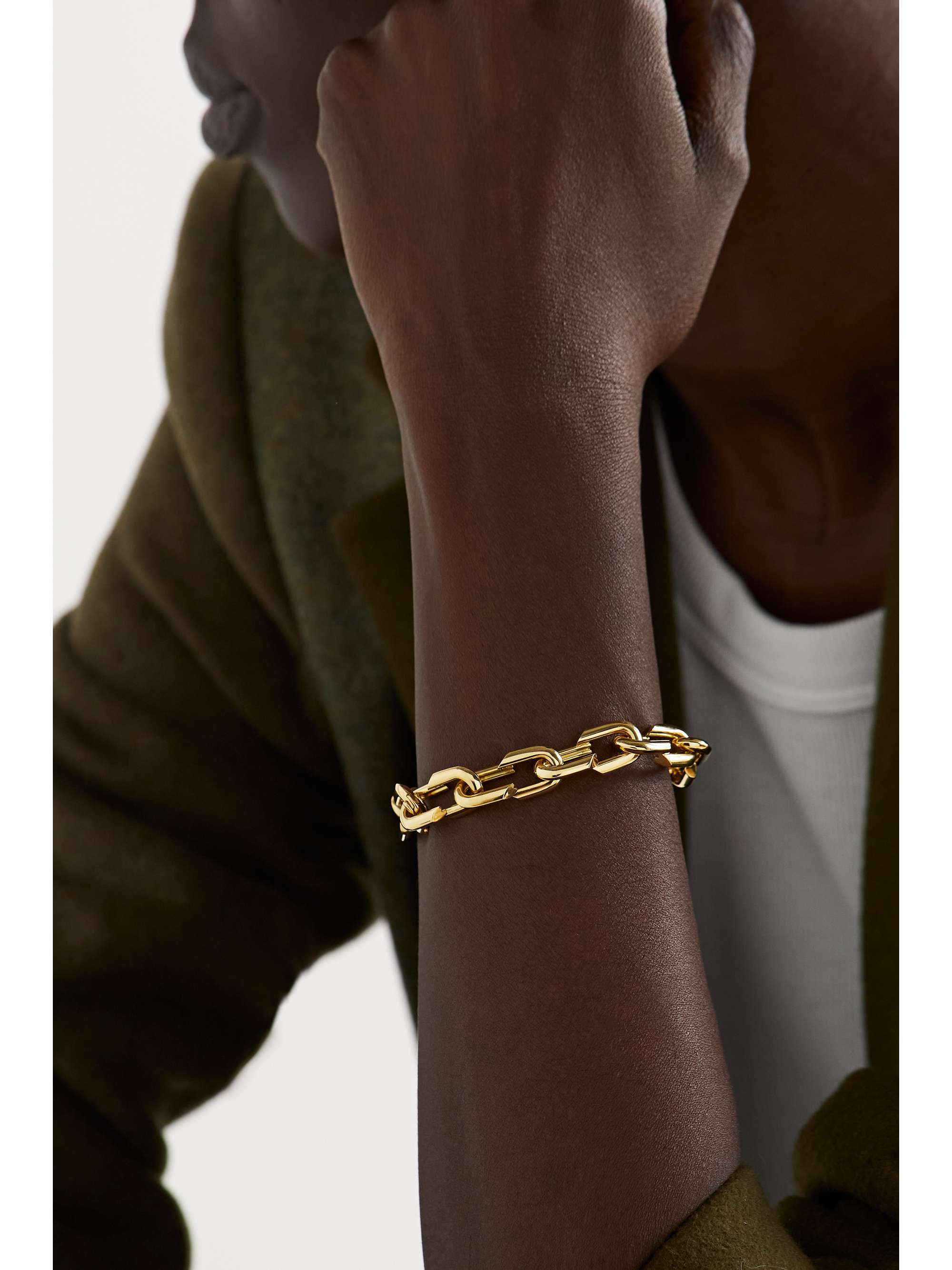 FOUNDRAE Medium Strong Hearts Armband aus 18 Karat Gold