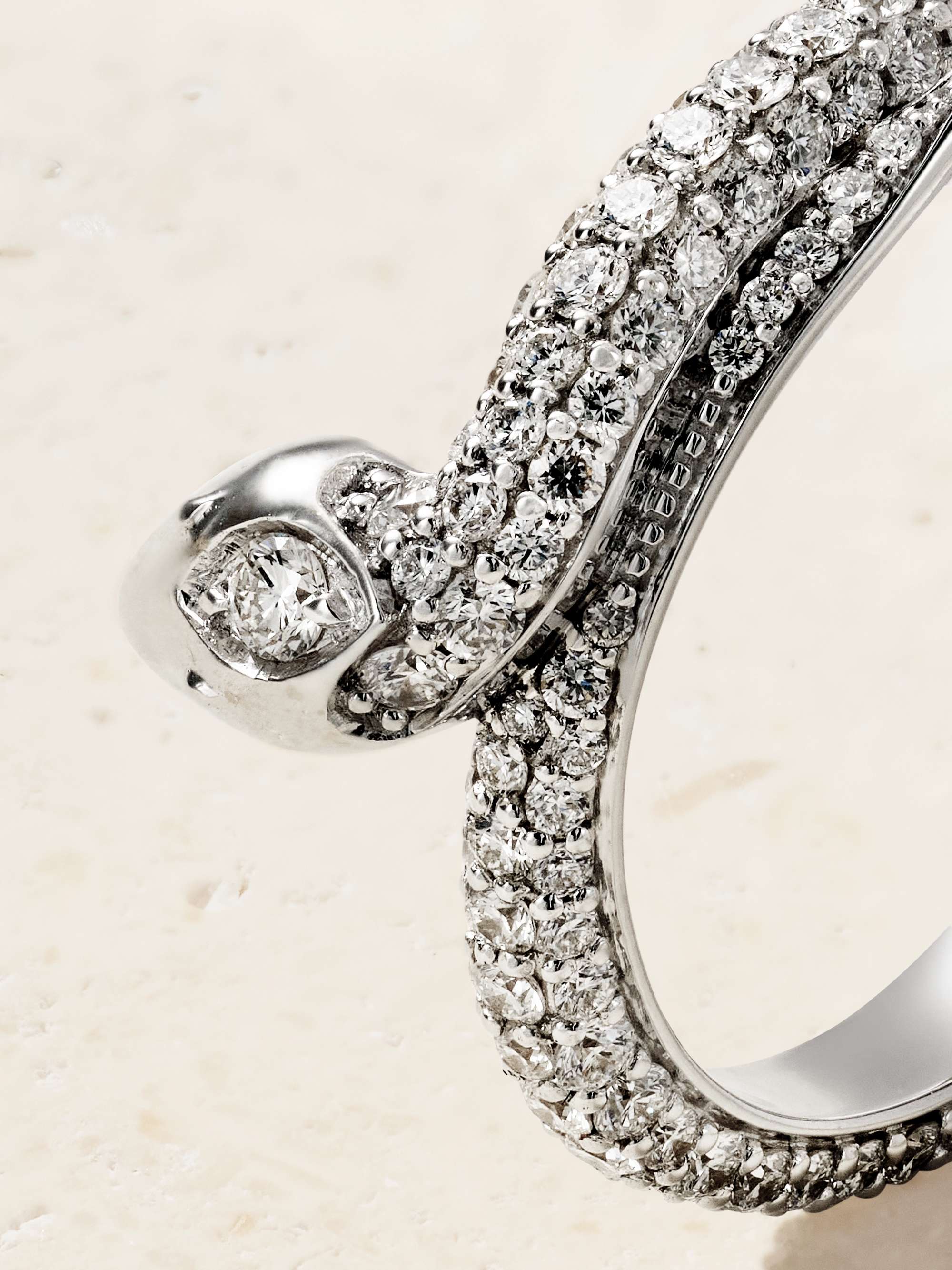 FOUNDRAE Wholeness 18-karat white gold diamond ring