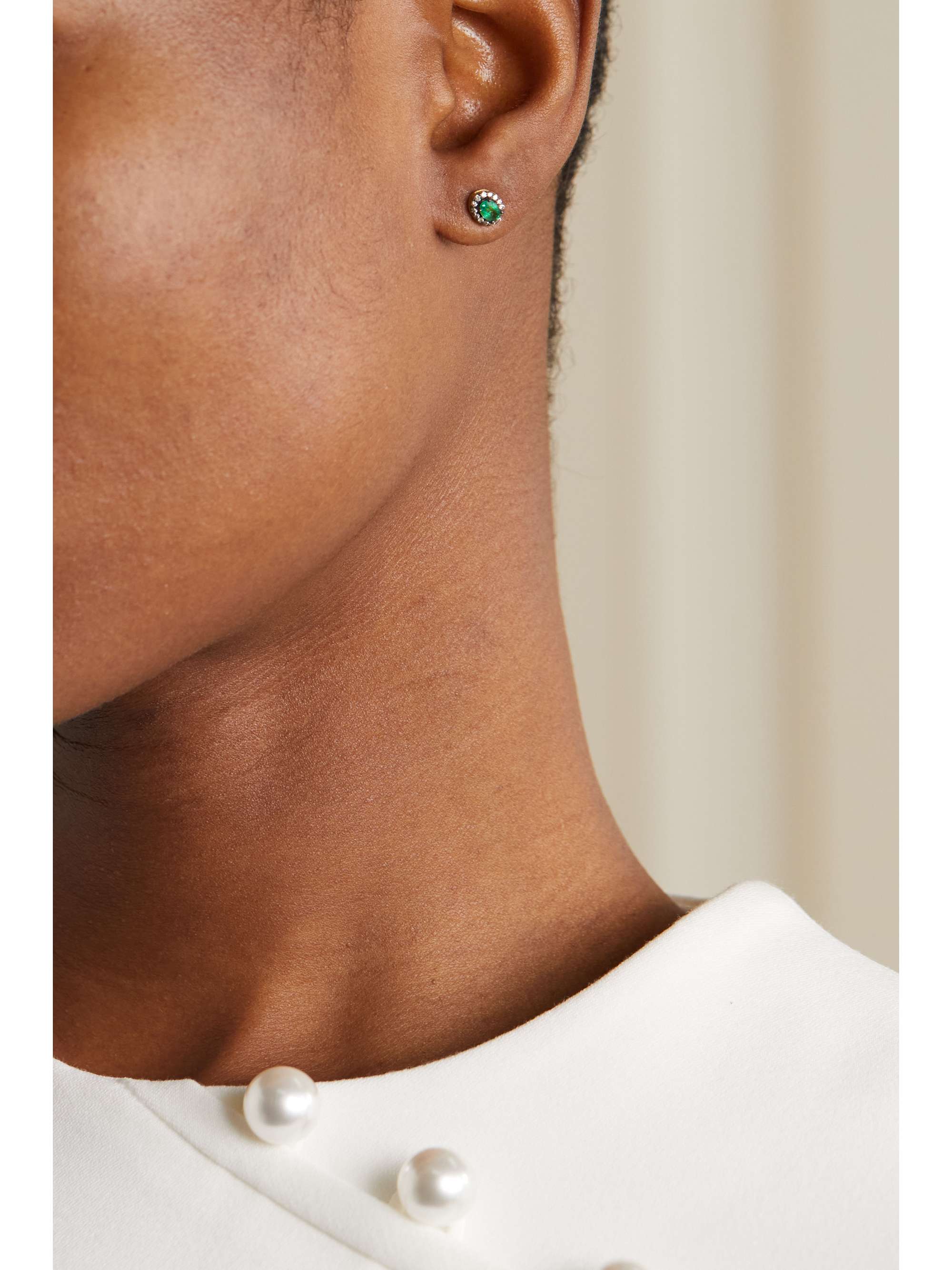 AMRAPALI LONDON Rajasthan mini rhodium-plated 18-karat gold, emerald and diamond earrings