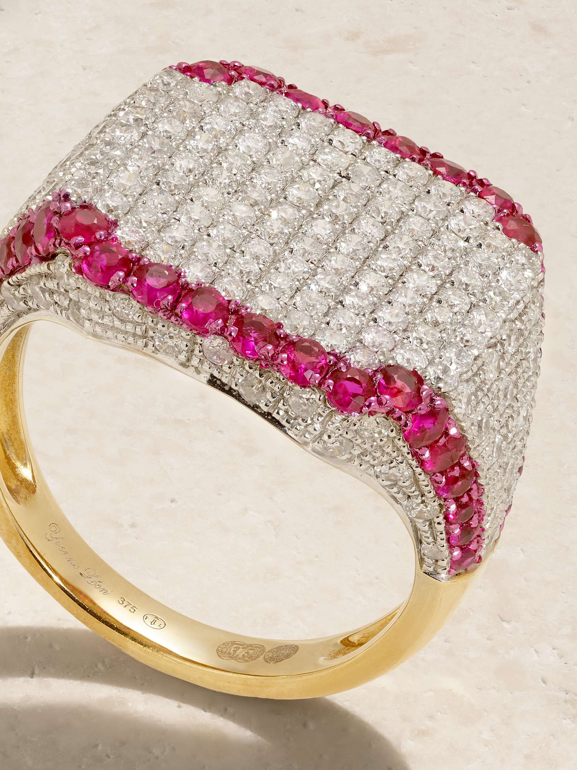 YVONNE LÉON Chevaliere Princesse 9-karat gold, diamond and ruby ring