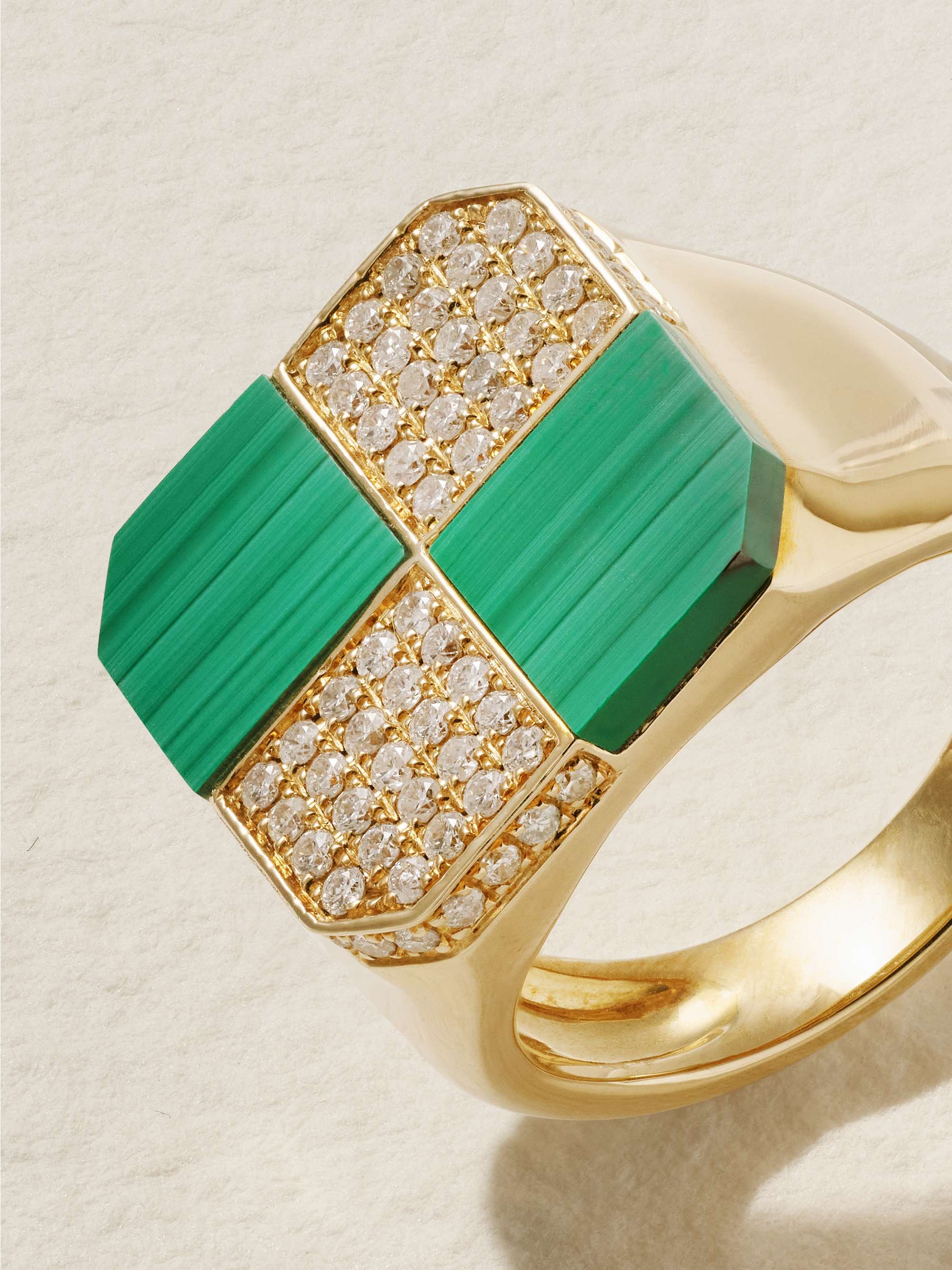 YVONNE LÉON 9-karat gold malachite, and diamond ring