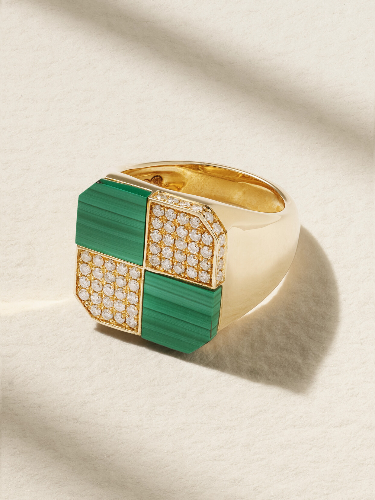 Yvonne Léon 9-karat Gold Malachite, And Diamond Ring