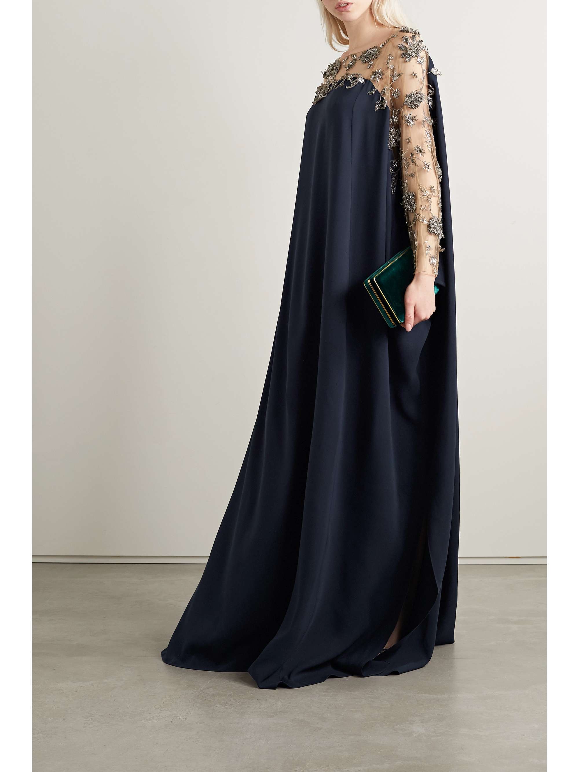OSCAR DE LA RENTA Embellished tulle-trimmed crepe gown