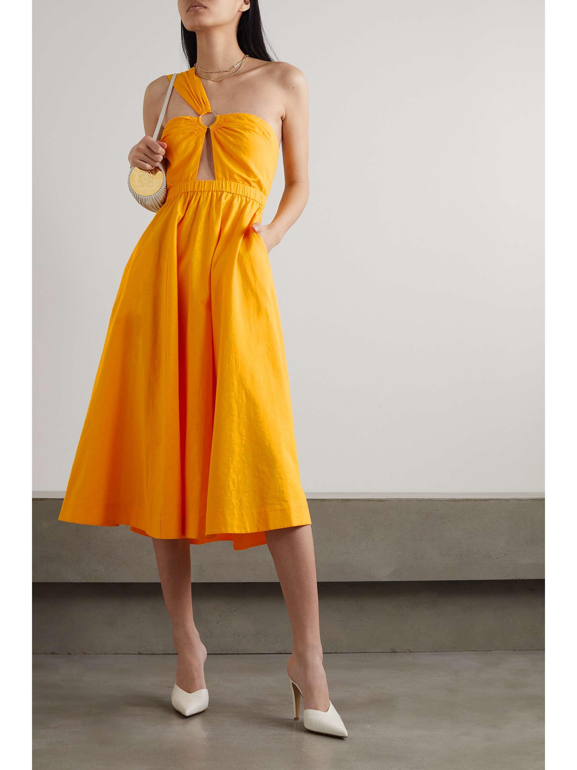 ワン レディース ワンピース トップス Midi dresses Mustard