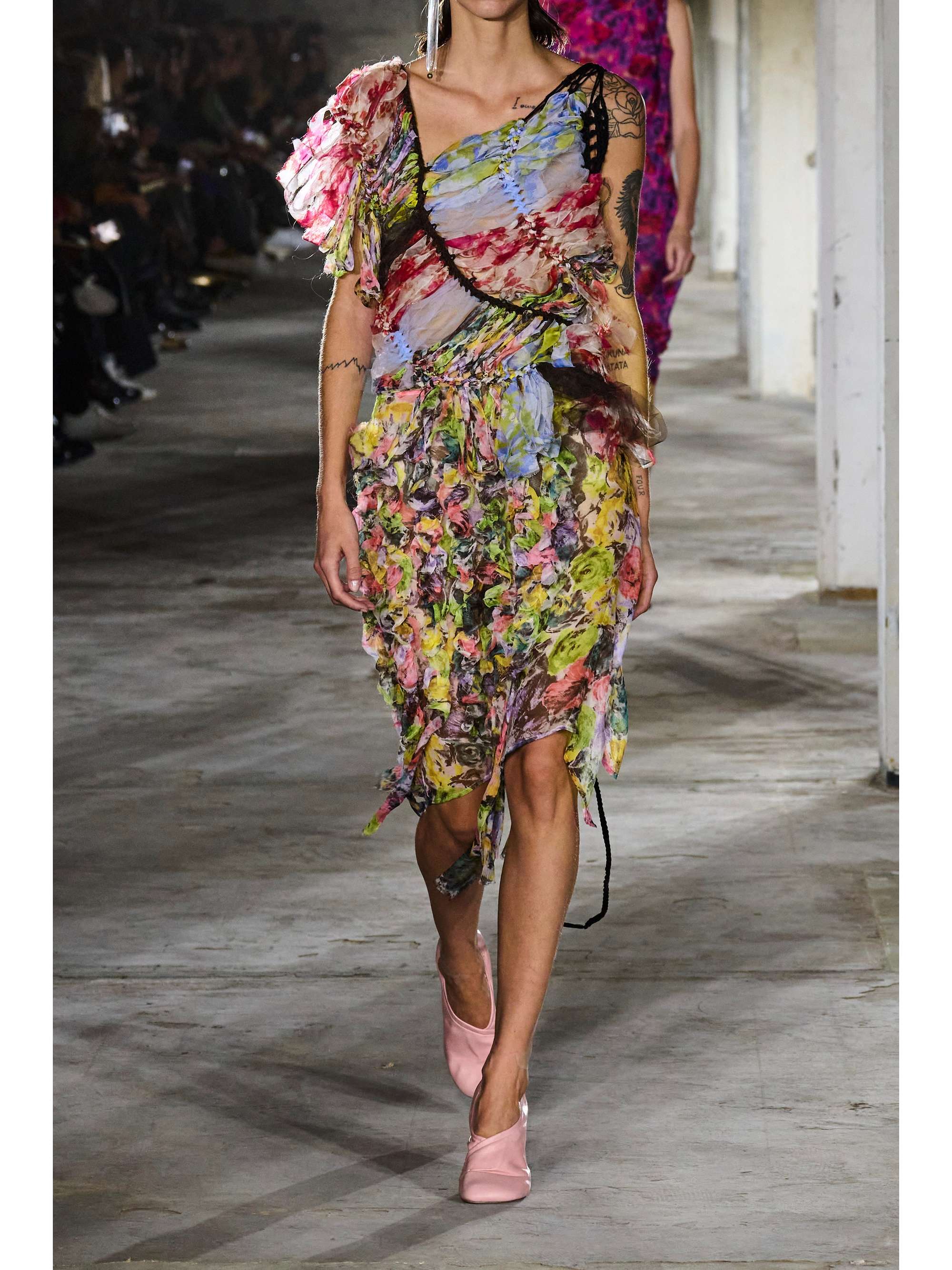 DRIES VAN NOTEN Ruffled floral-print silk-crepon wrap skirt