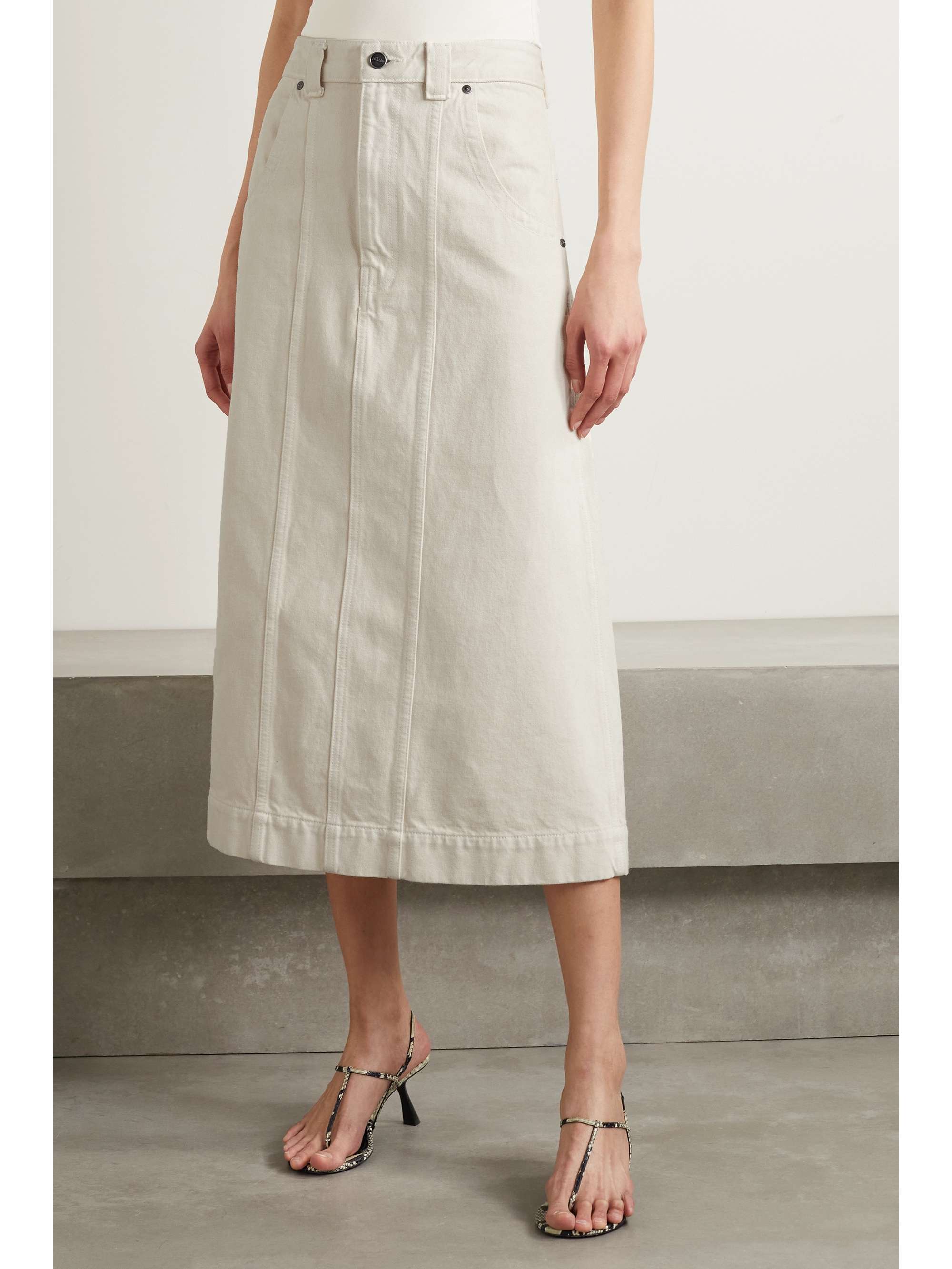 KHAITE Caroline denim midi skirt