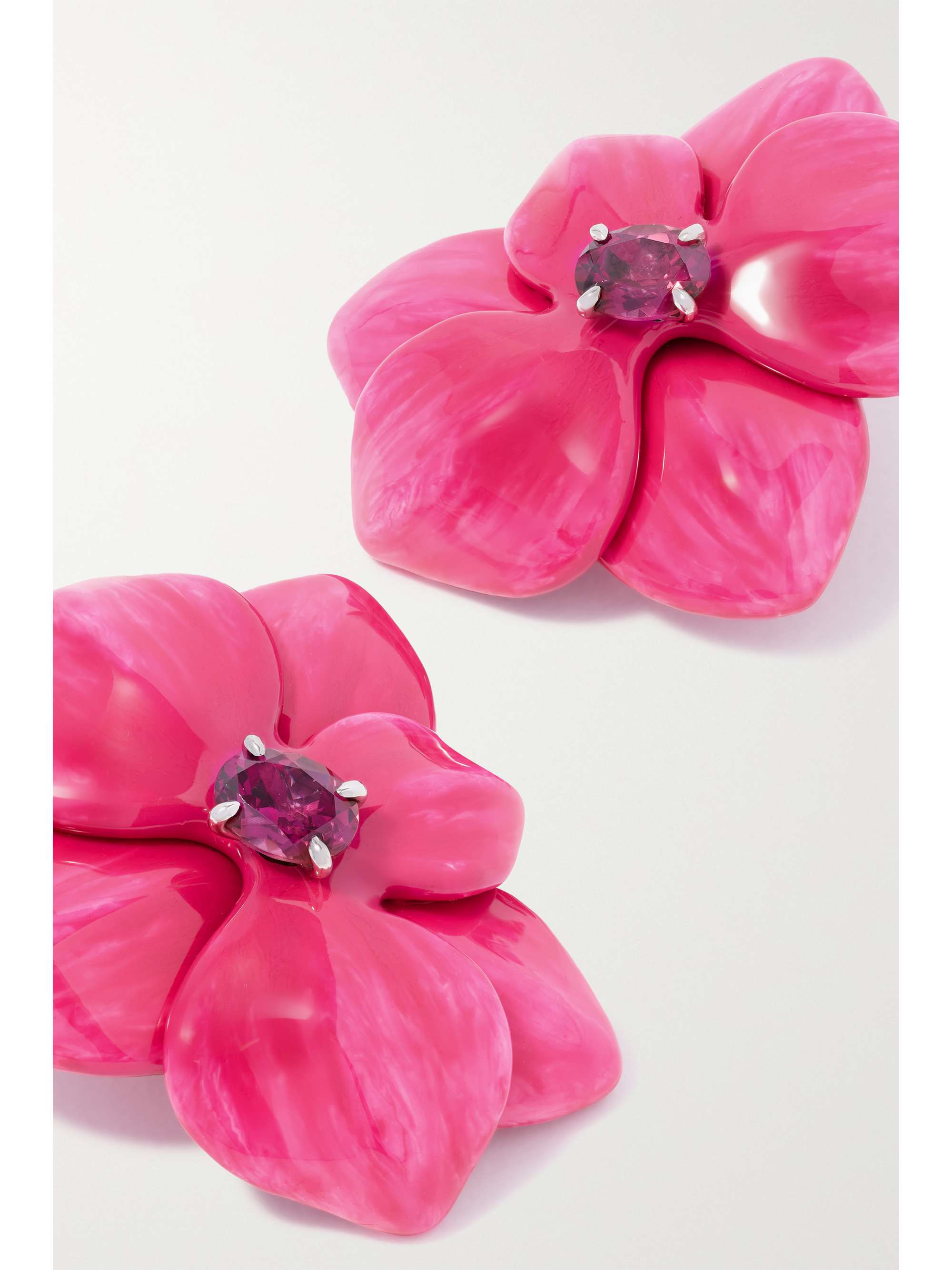 SABBADINI 18-karat white gold and aluminum, enamel and rhodolite clip earrings