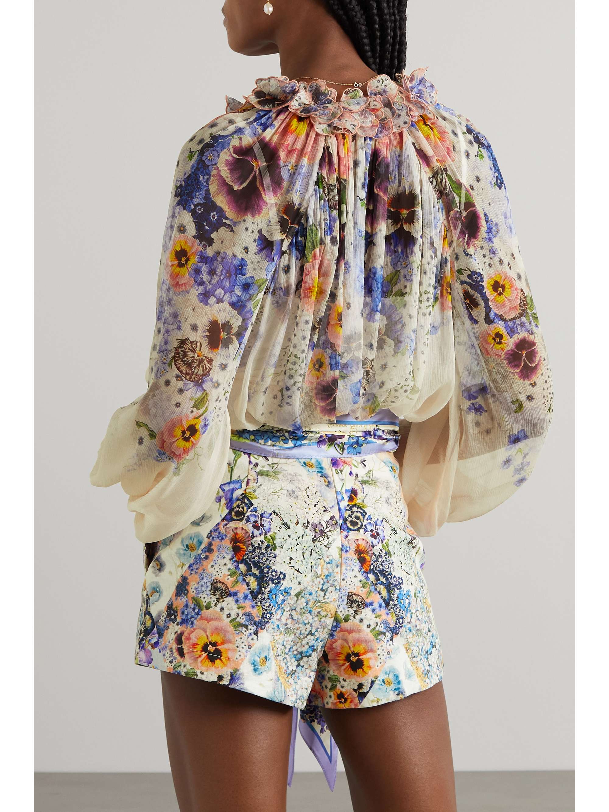 ZIMMERMANN Blouse en mousseline de soie à imprimé fleuri, volants et liens Tama