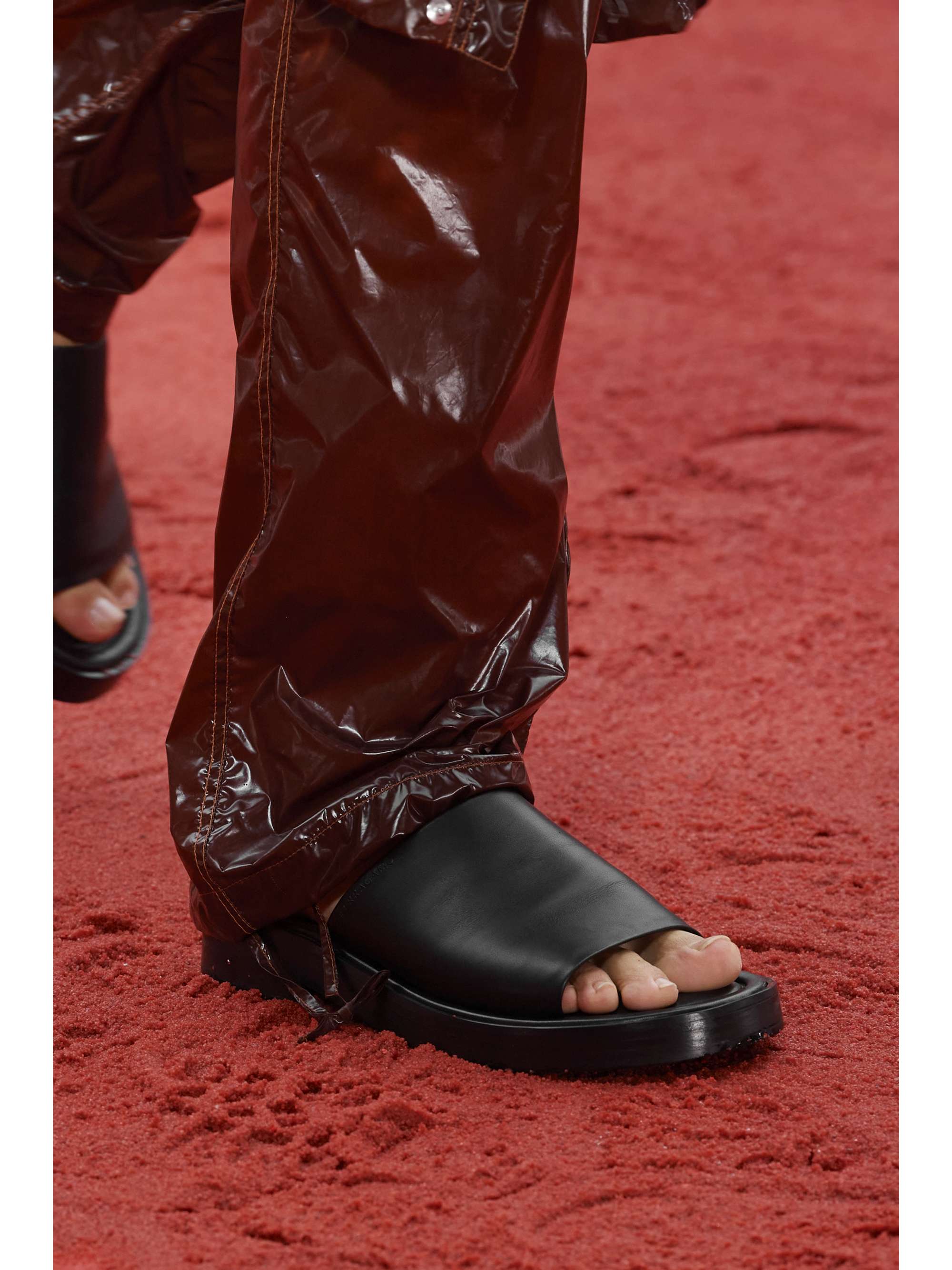 FERRAGAMO Giunone satin slides
