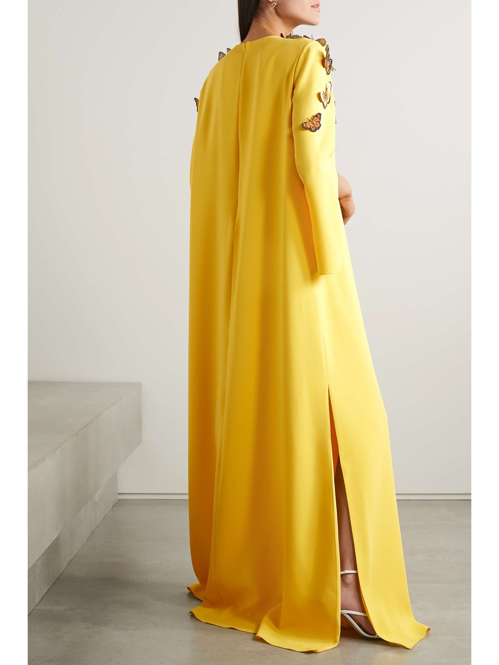 OSCAR DE LA RENTA Appliquéd silk-blend crepe gown