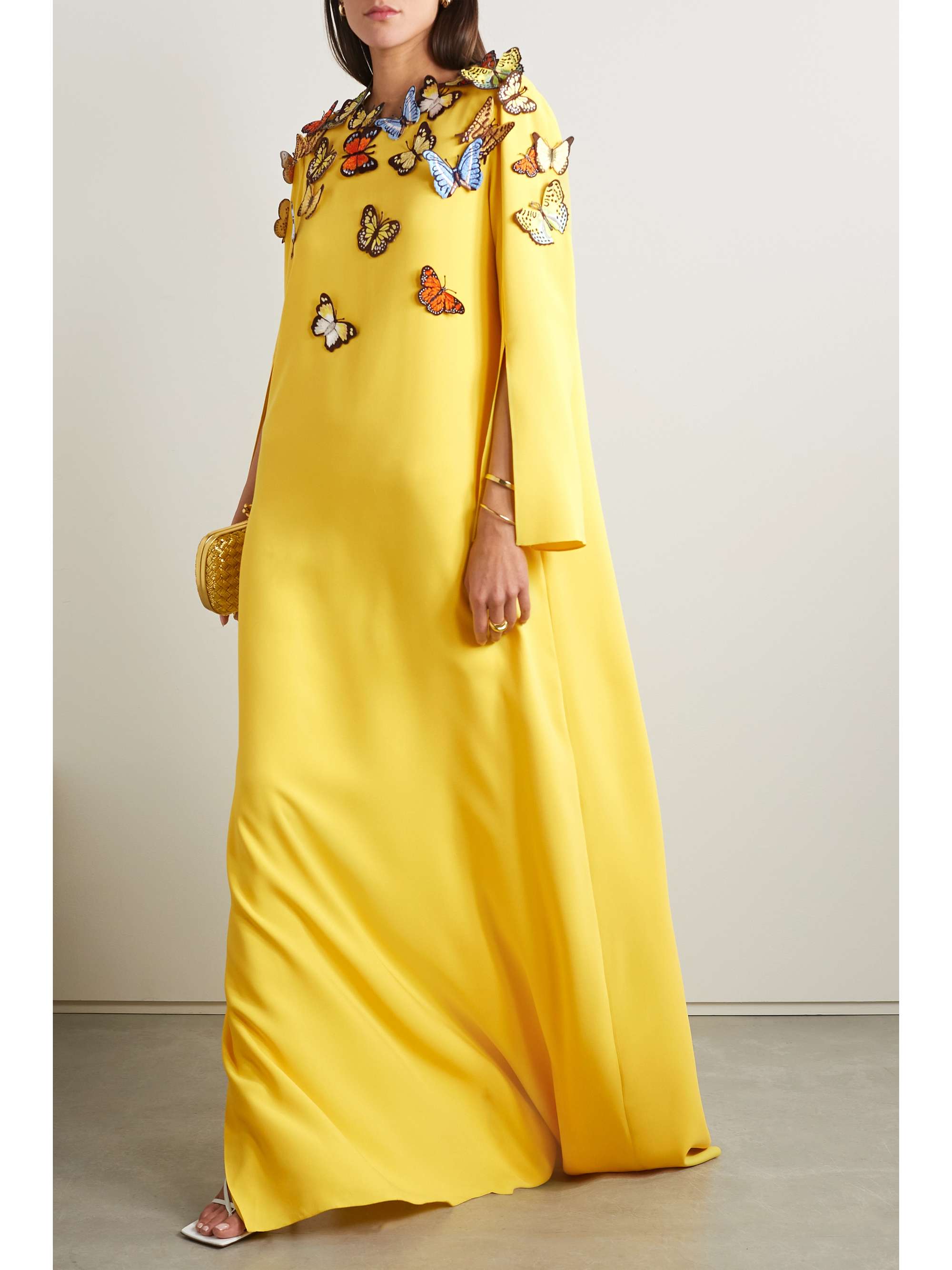 OSCAR DE LA RENTA Appliquéd silk-blend crepe gown