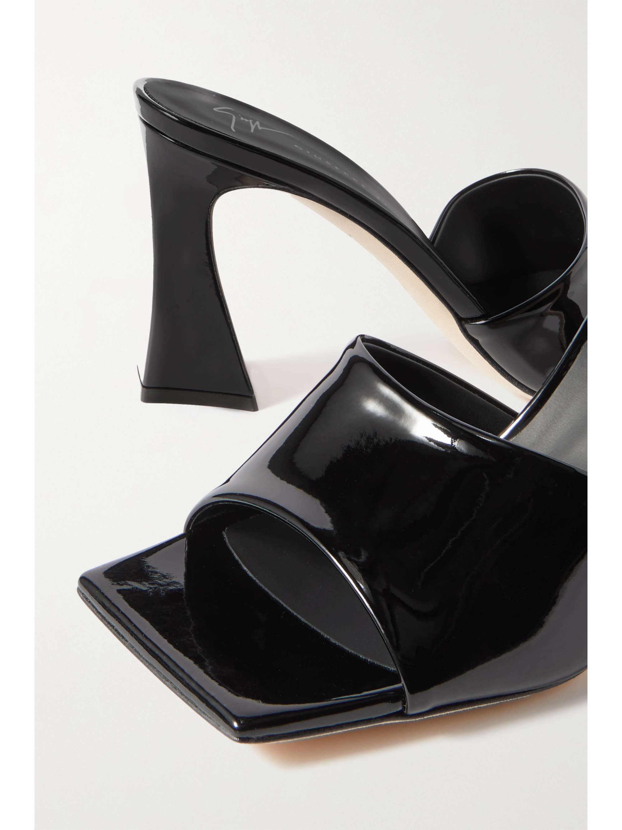 GIUSEPPE ZANOTTI Marinetti 漆皮穆勒鞋