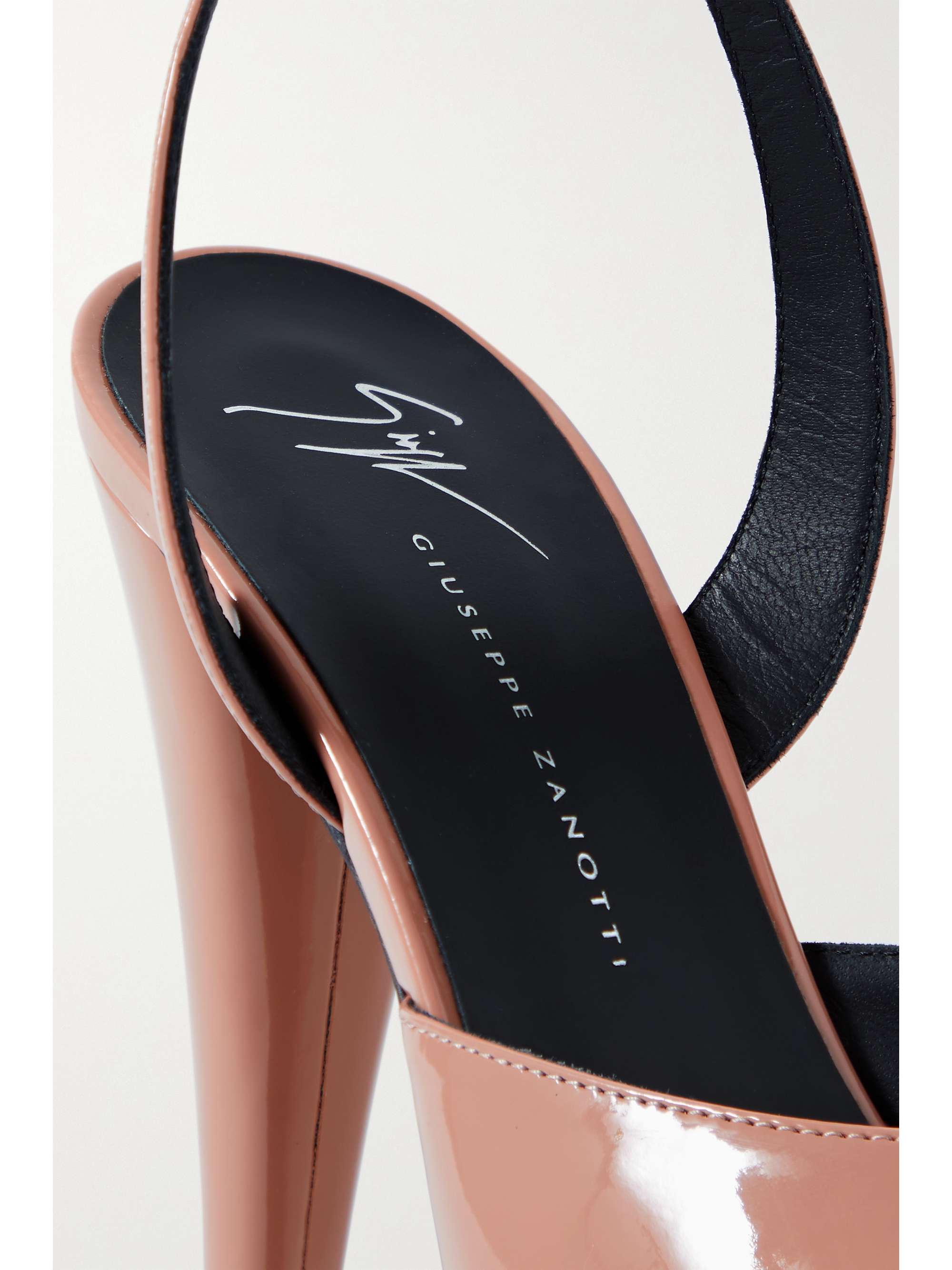 GIUSEPPE ZANOTTI Sandales plates-formes en cuir verni synthétique Khalifa