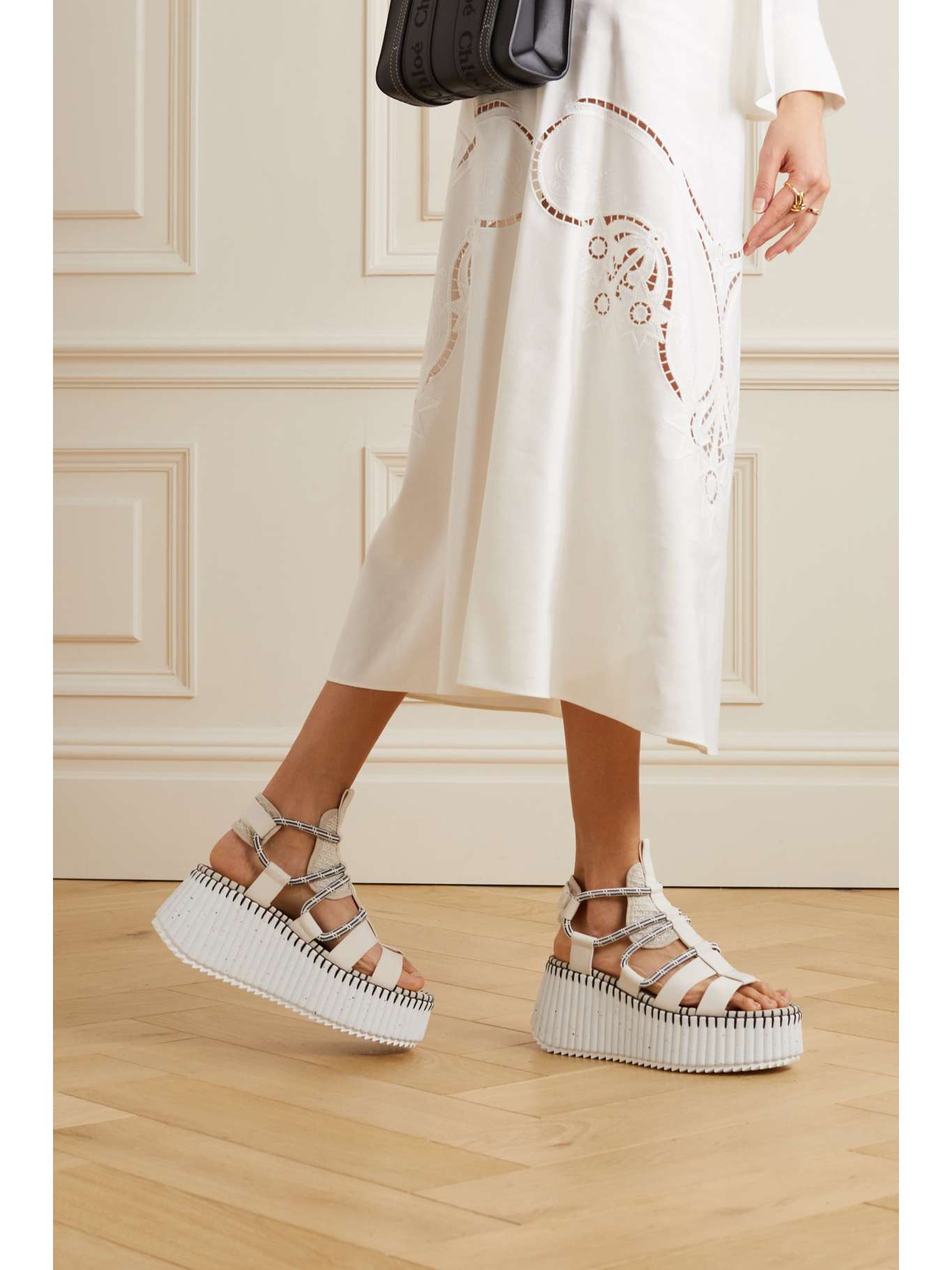 Chloe Nama Platform