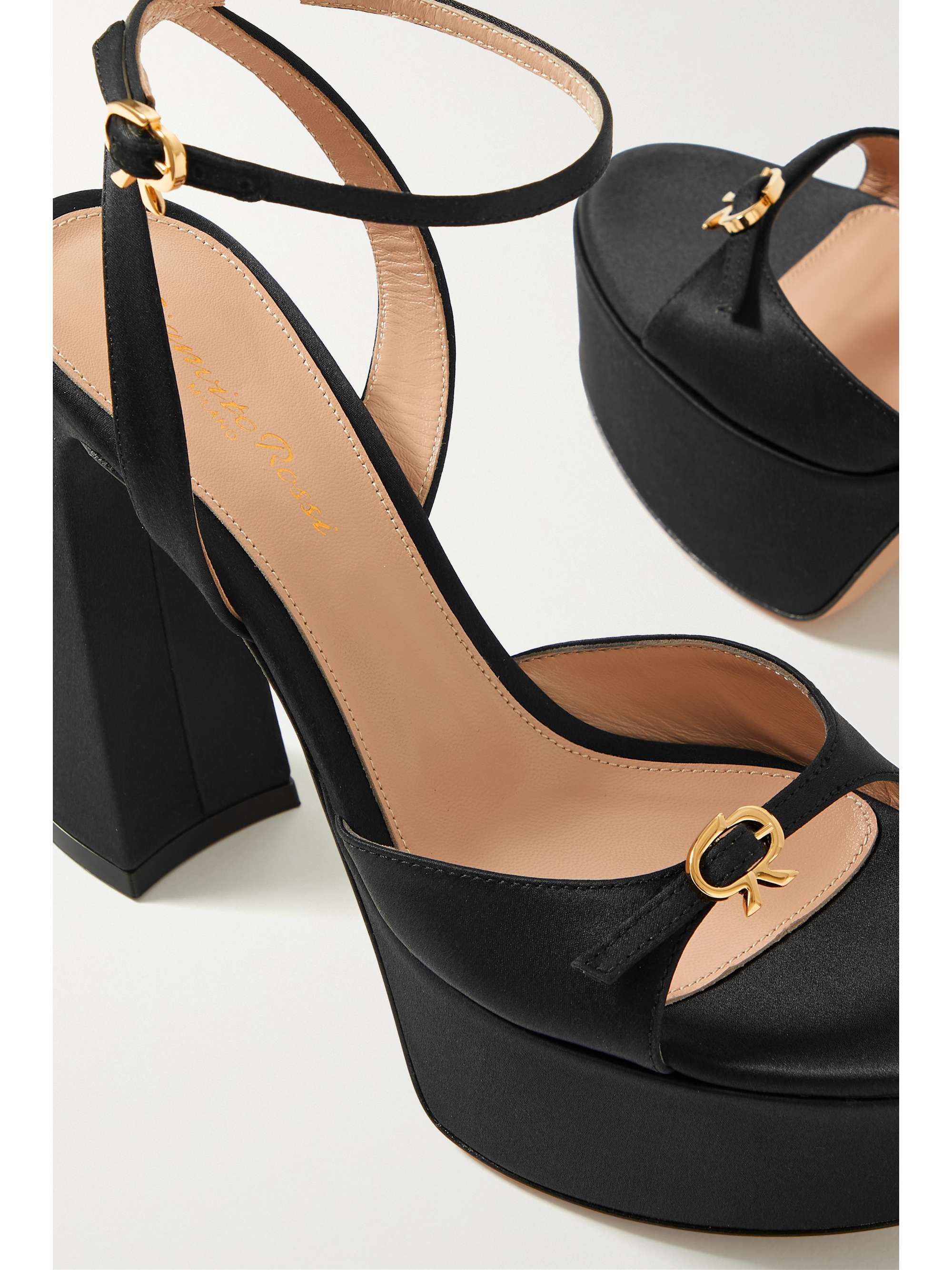GIANVITO ROSSI Sandales plates-formes en satin Raso 70