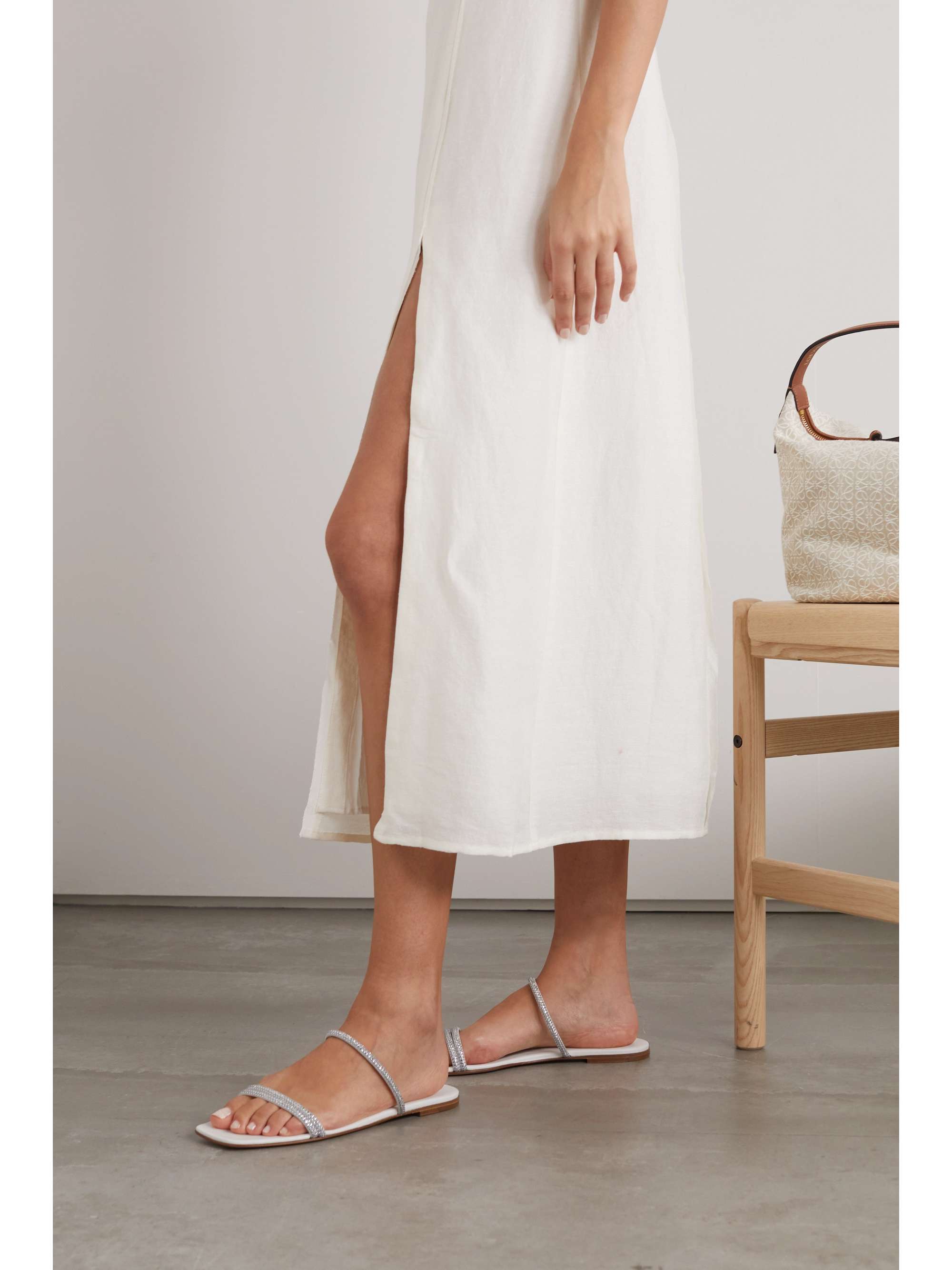 GIANVITO ROSSI Cannes crystal-embellished suede slides