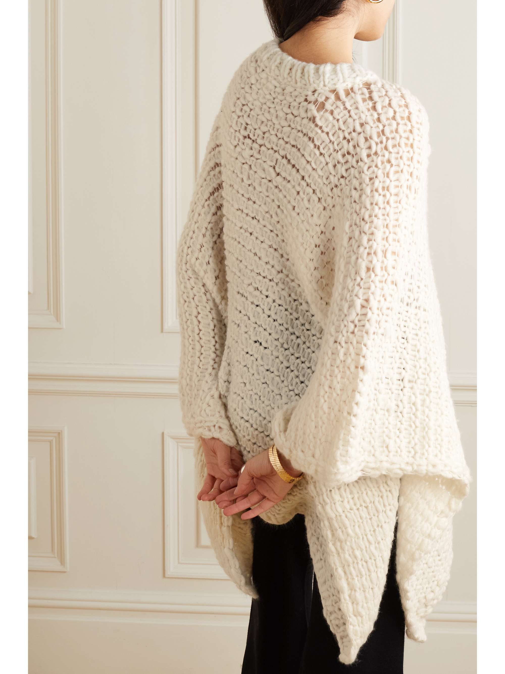 GABRIELA HEARST Leonora cashmere crochet-knit poncho