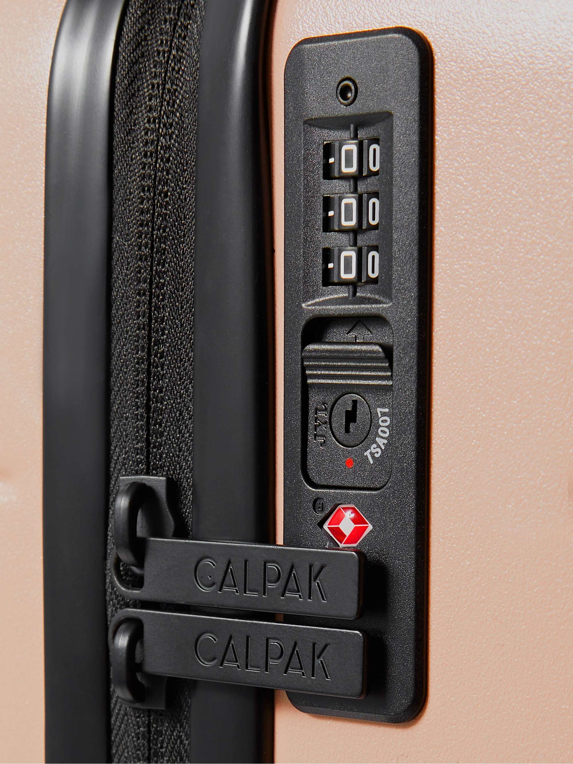 CALPAK Hue Carry-On Hartschalenkoffer