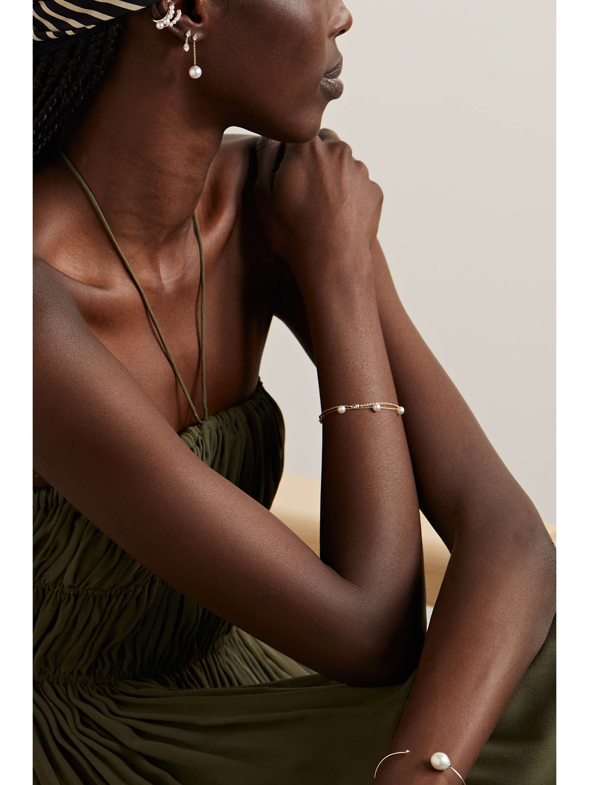MIZUKI 14-karat gold, pearl and diamond earrings