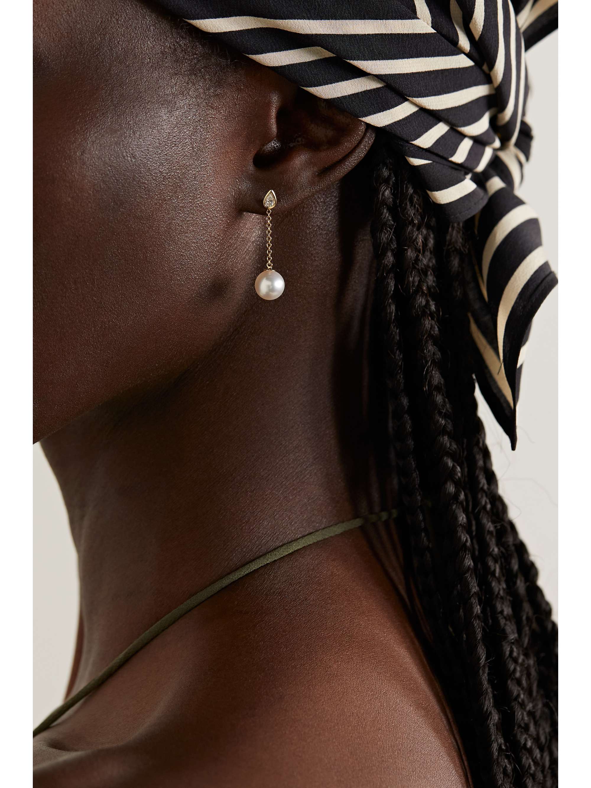 MIZUKI 14-karat gold, pearl and diamond earrings