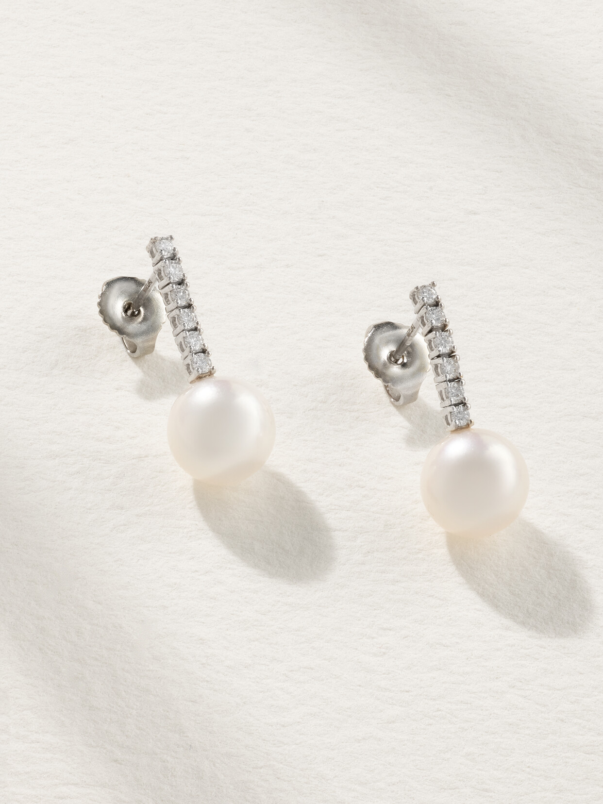 Mizuki - 18-karat White Gold, Pearl And Diamond Earrings - one size