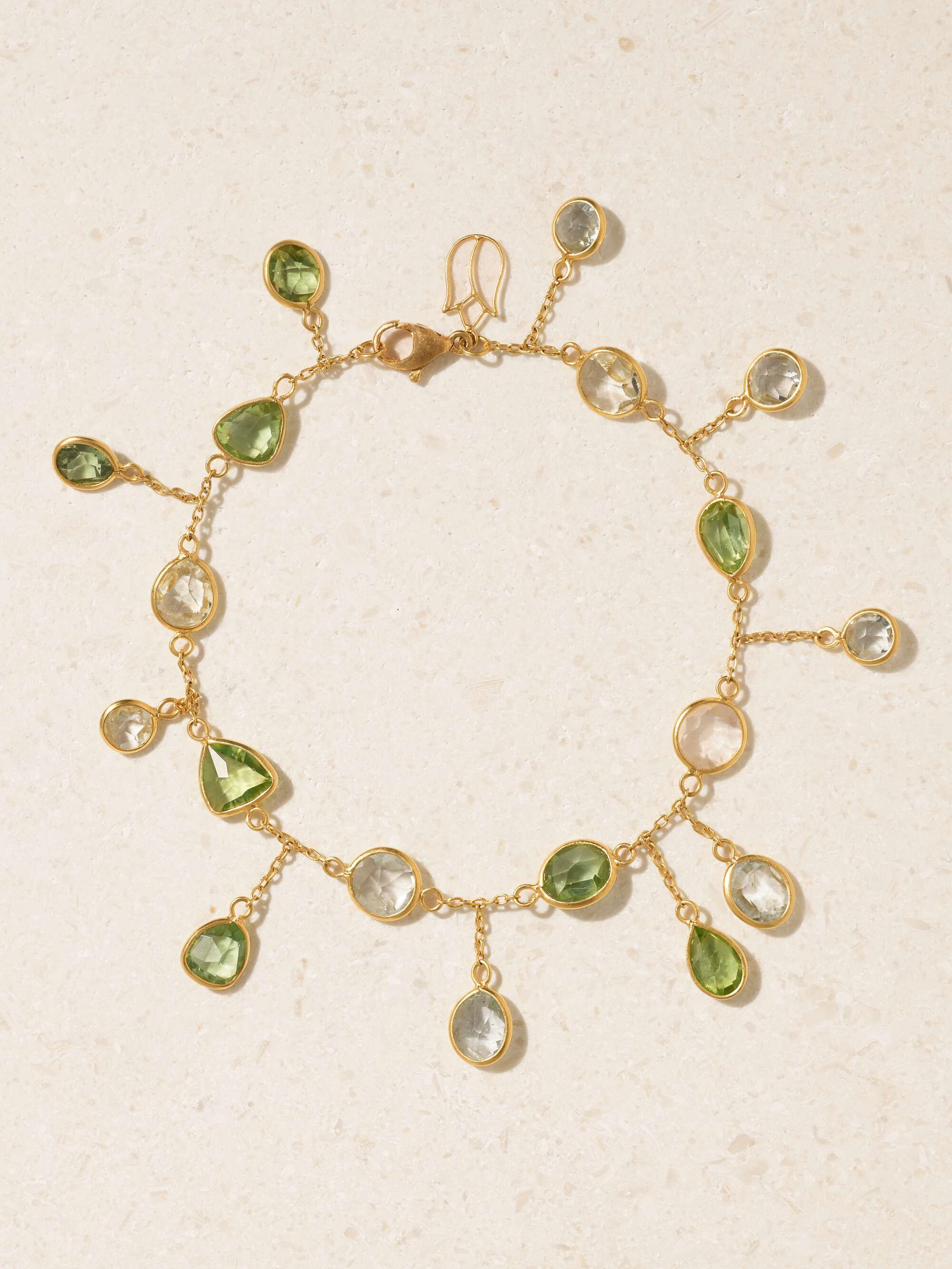 Peridot on sale bracelet gold