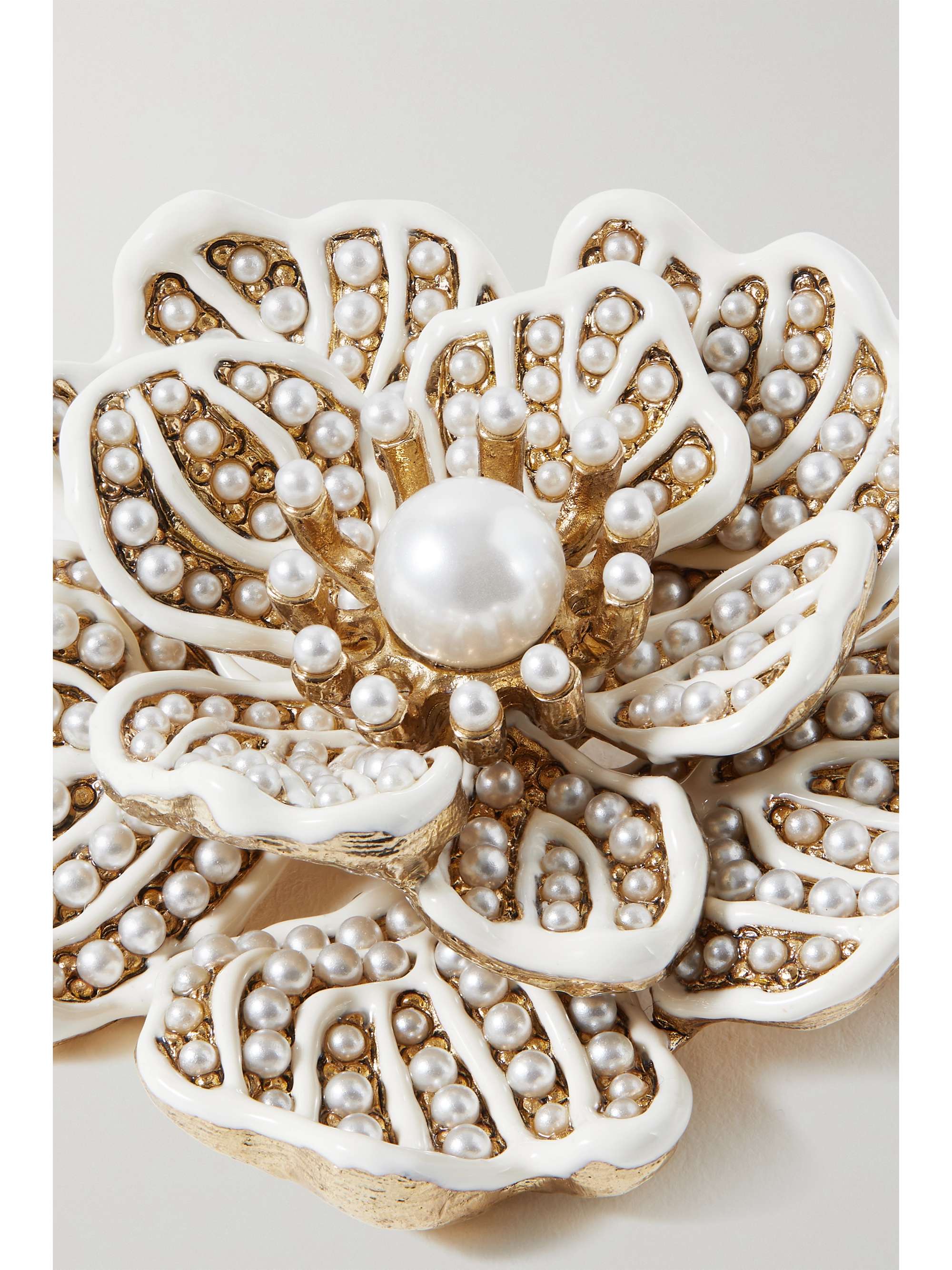 OSCAR DE LA RENTA Broken Flower goldtone, faux pearl and enamel brooch