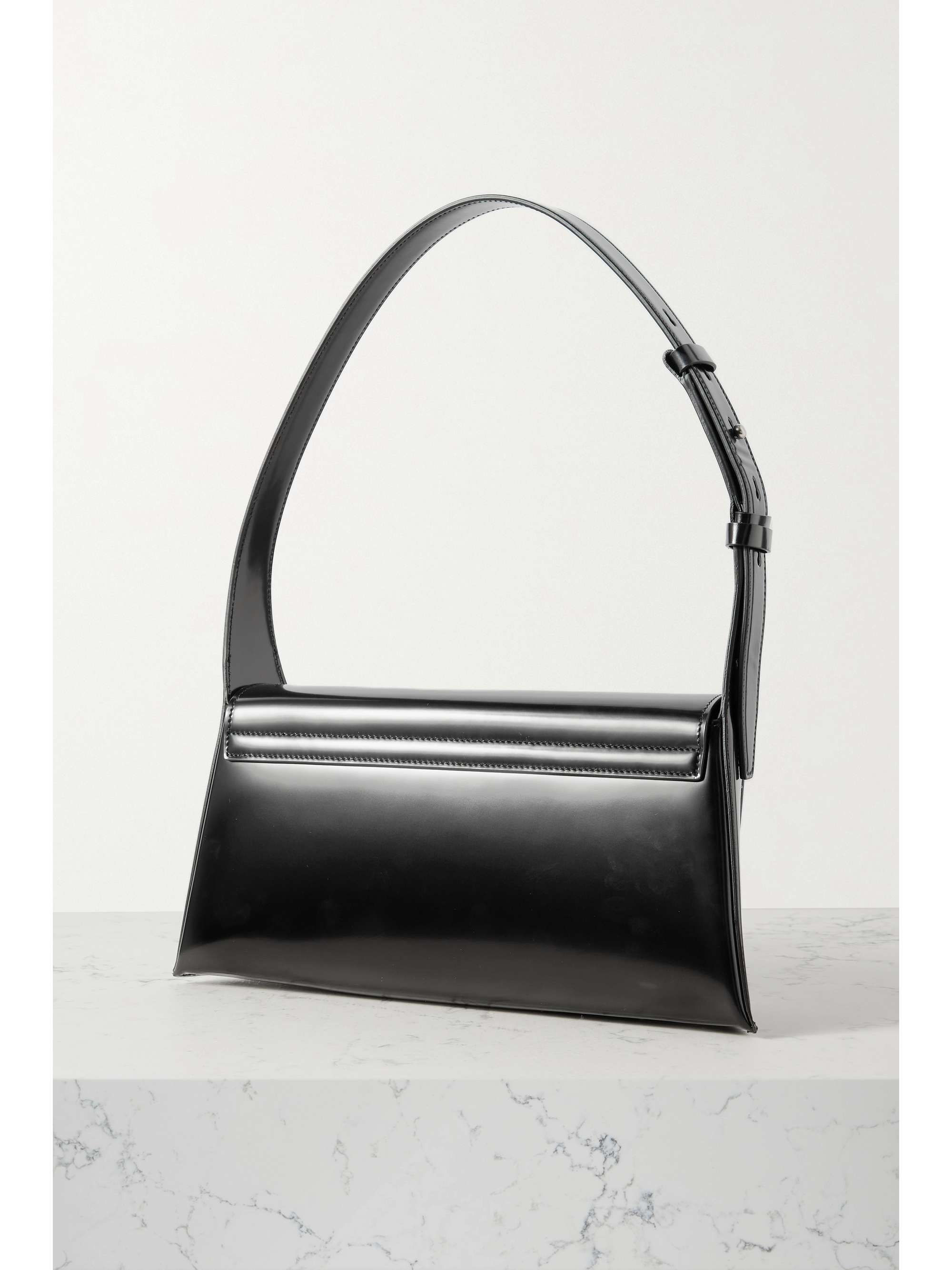 FERRAGAMO Prisma glossed-leather shoulder bag