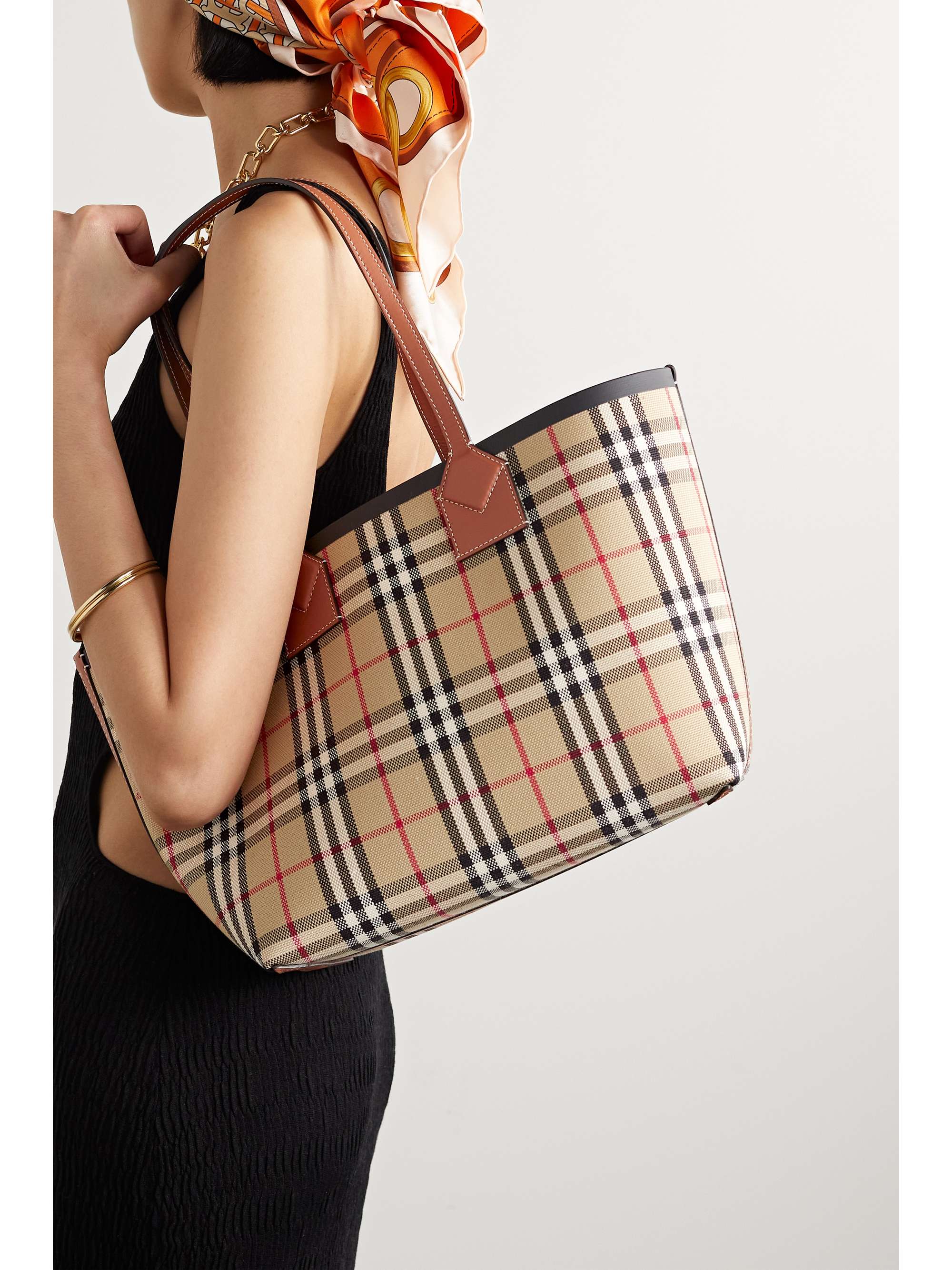 Leather-trimmed checked canvas shoulder bag