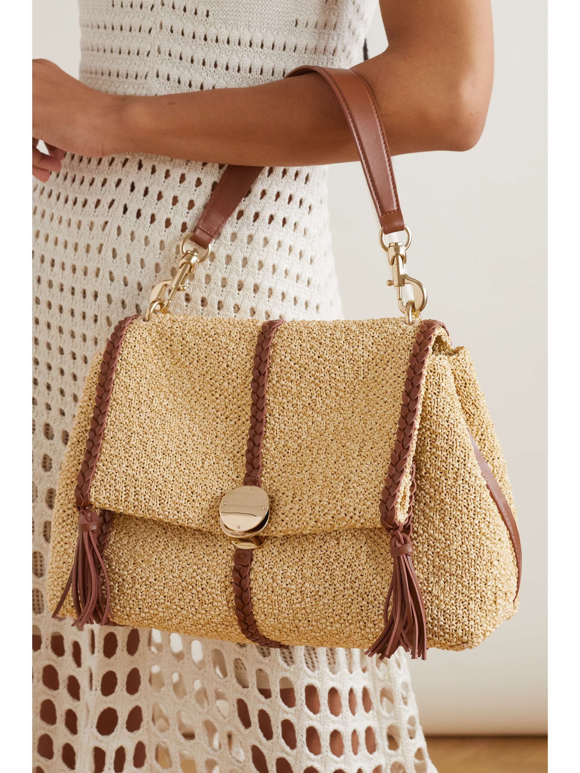 CHLOÉ 編み込みラフィア ミディアム トートバッグ レザートリム