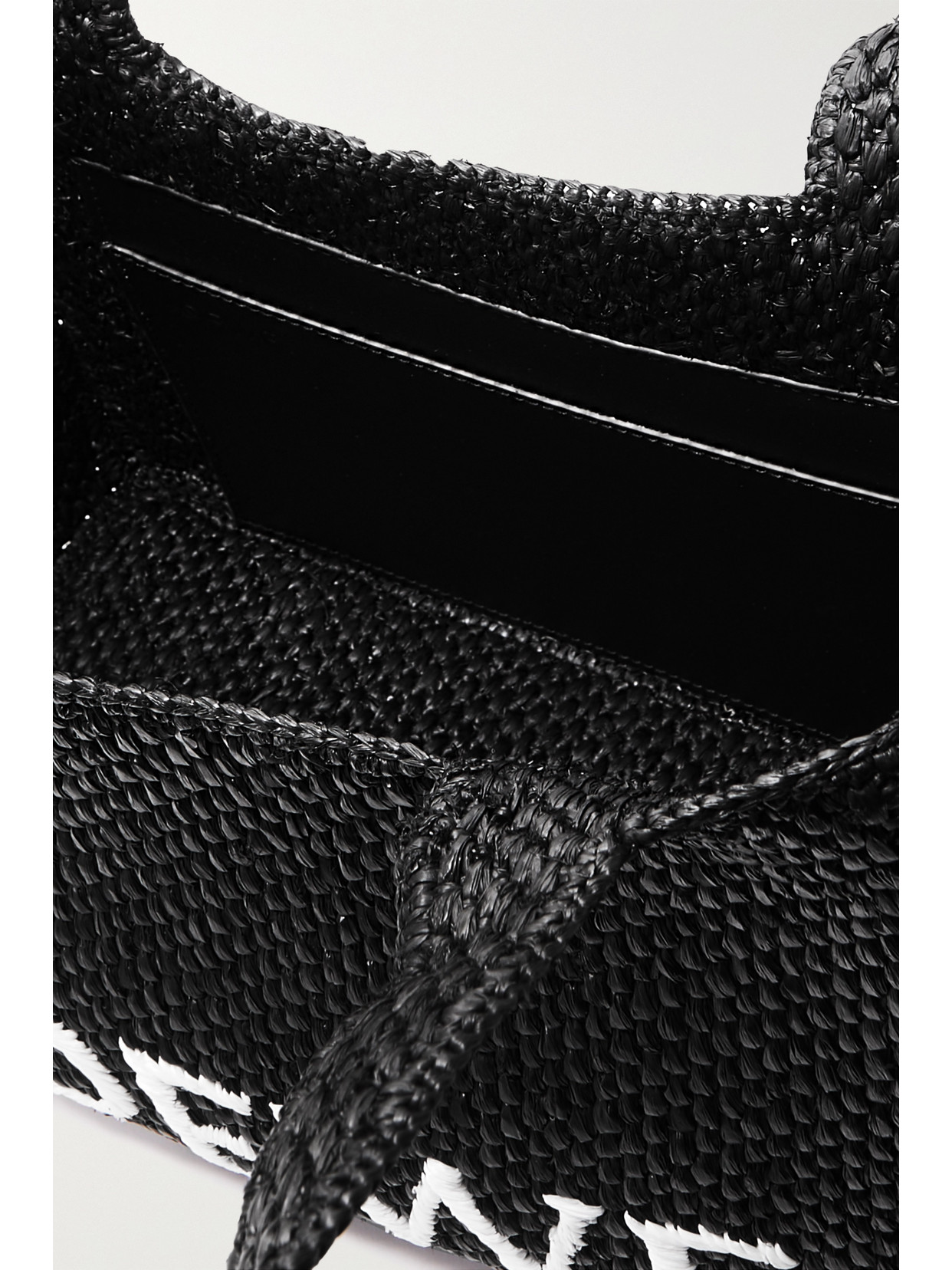 Loewe + Paula's Ibiza Medium Embroidered Two-tone Raffia Tote In Black