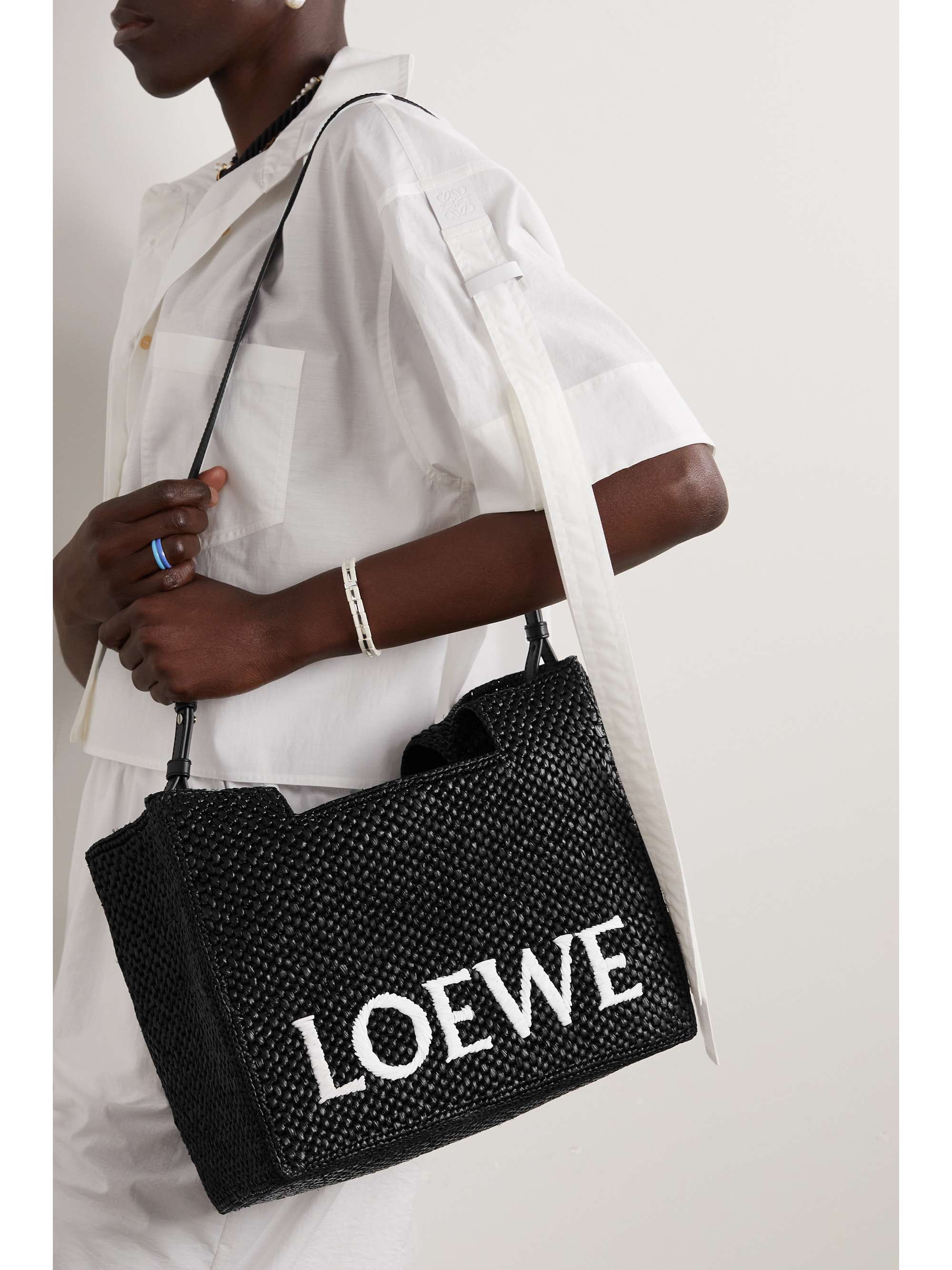 Loewe Paula's Ibiza Small Logo Raffia Tote Bag In Beige