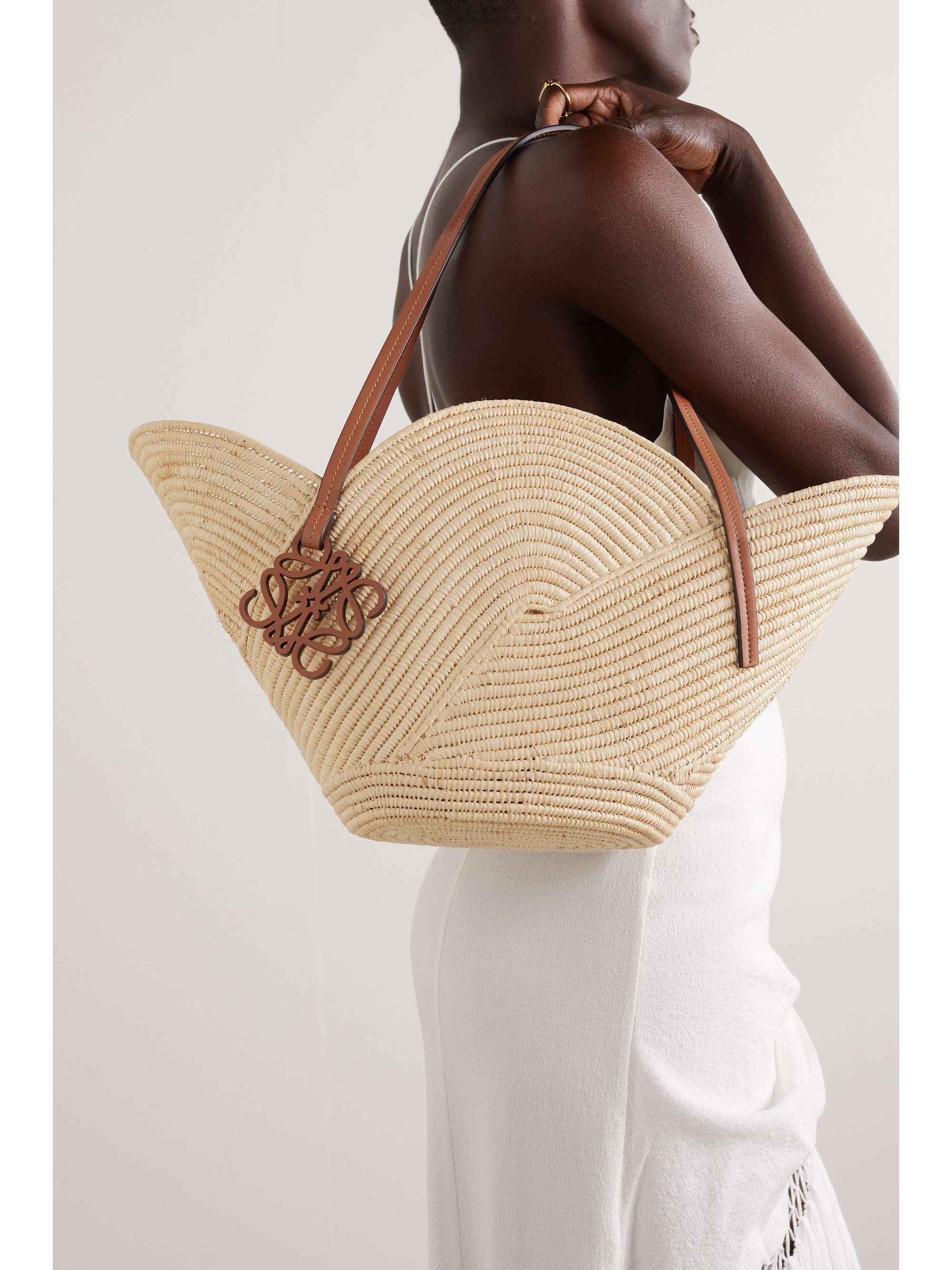 Raffia tote