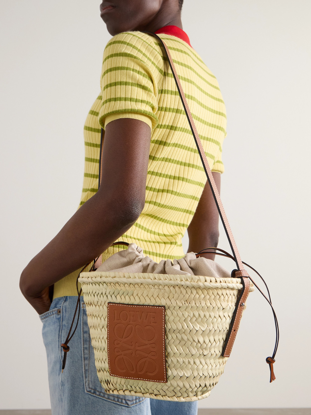 Loewe X Paula's Ibiza Pochette Bag In Raffia With Drawstring Pouch And Leather Strap In Brown
