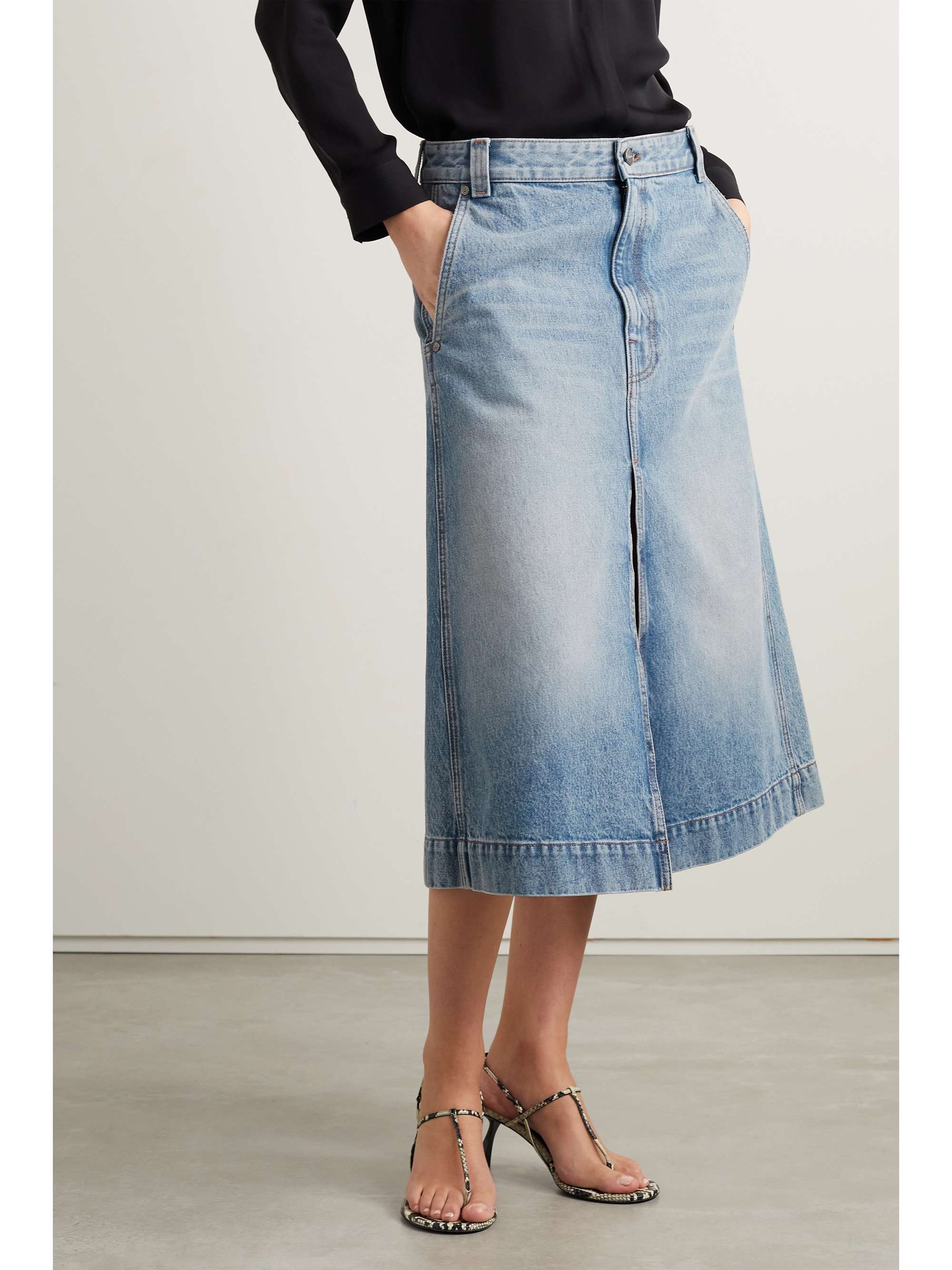 KHAITE Charlene denim skirt | NET-A-PORTER