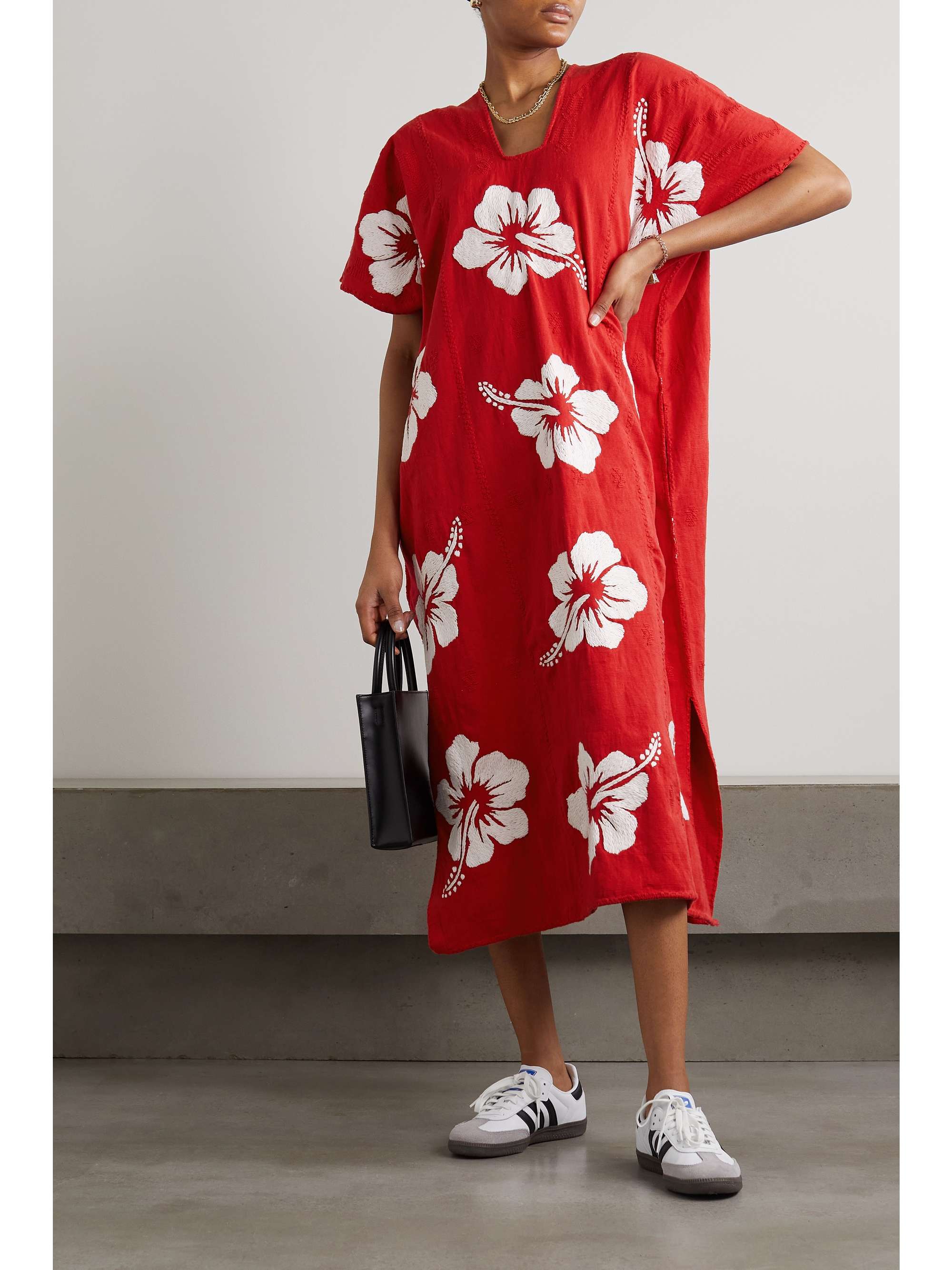 PIPPA HOLT Embroidered cotton huipil