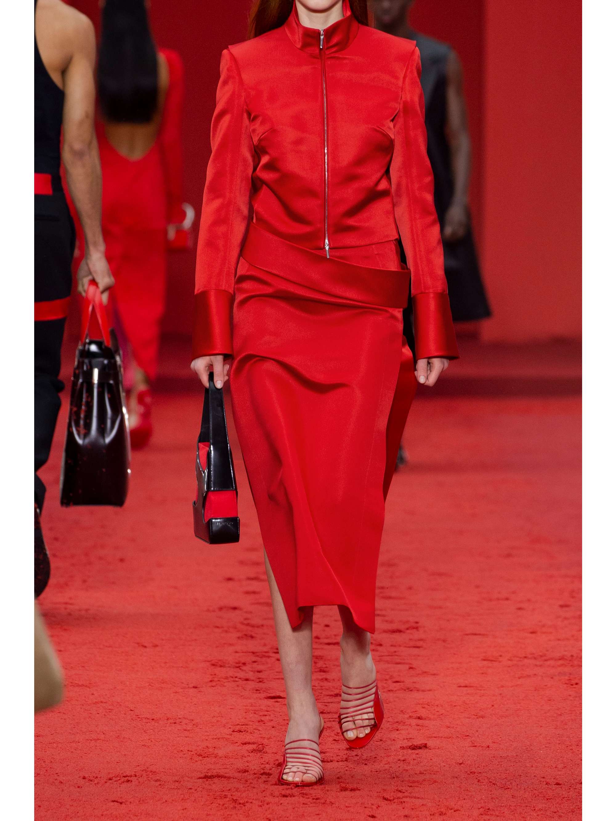 FERRAGAMO Veste raccourcie en satin duchesse