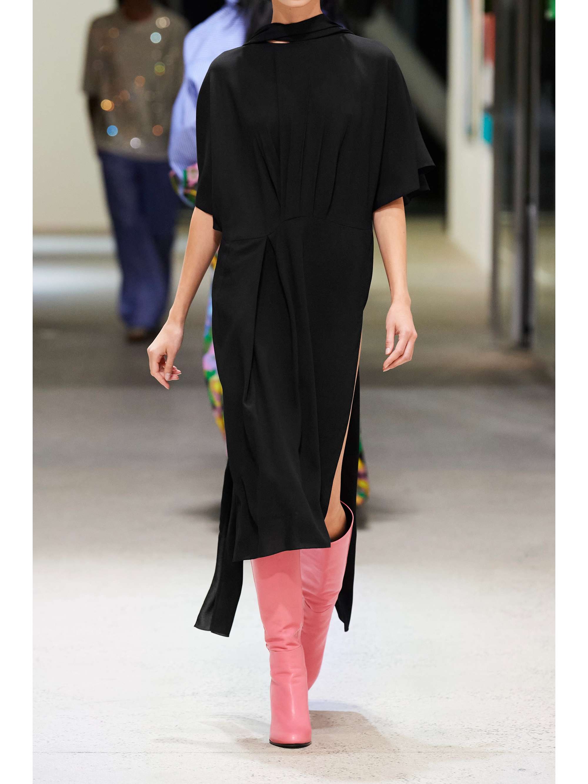 AZ FACTORY + Lutz Huelle Chrissy crepe midi dress