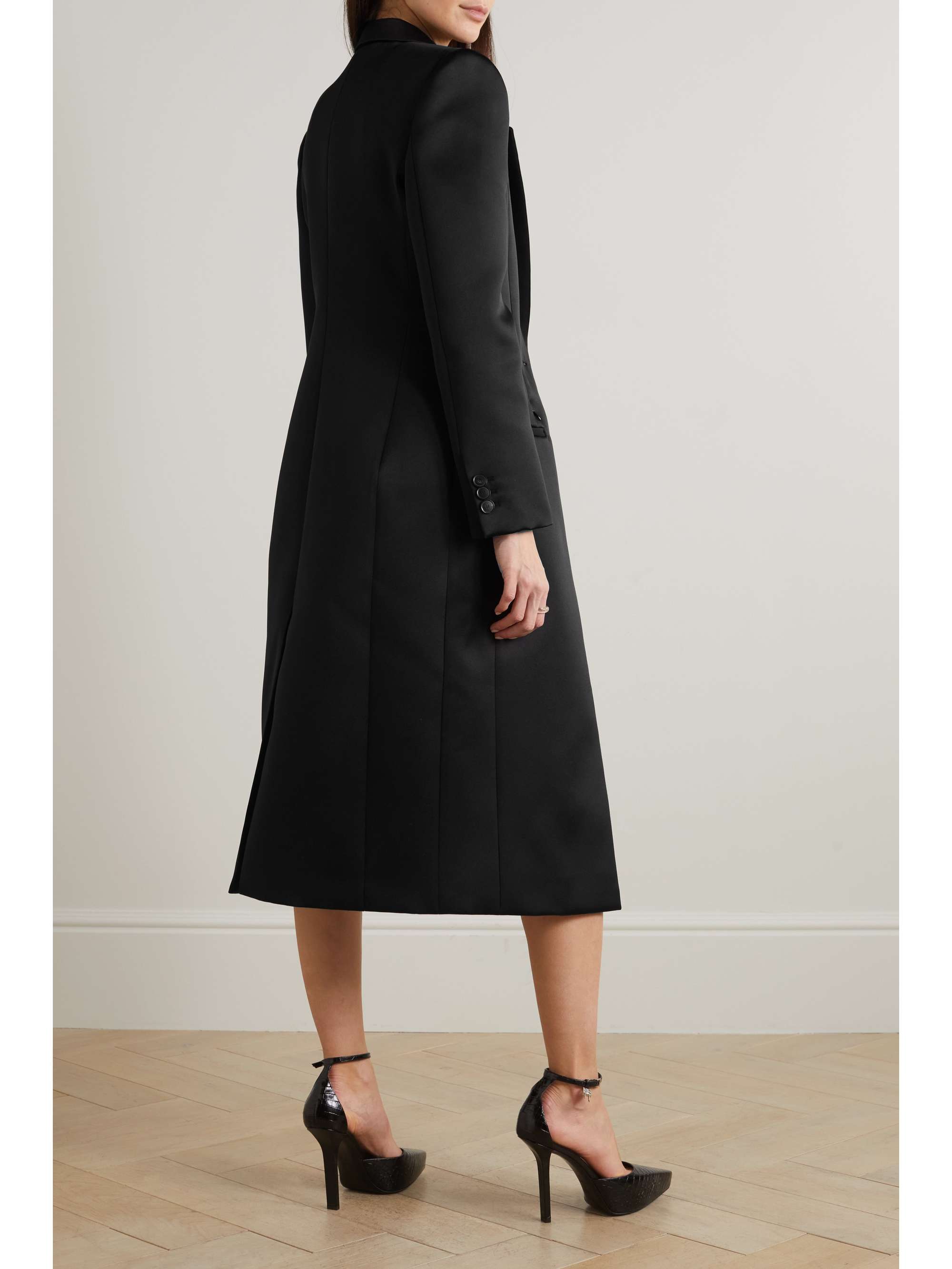 GIVENCHY Satin coat