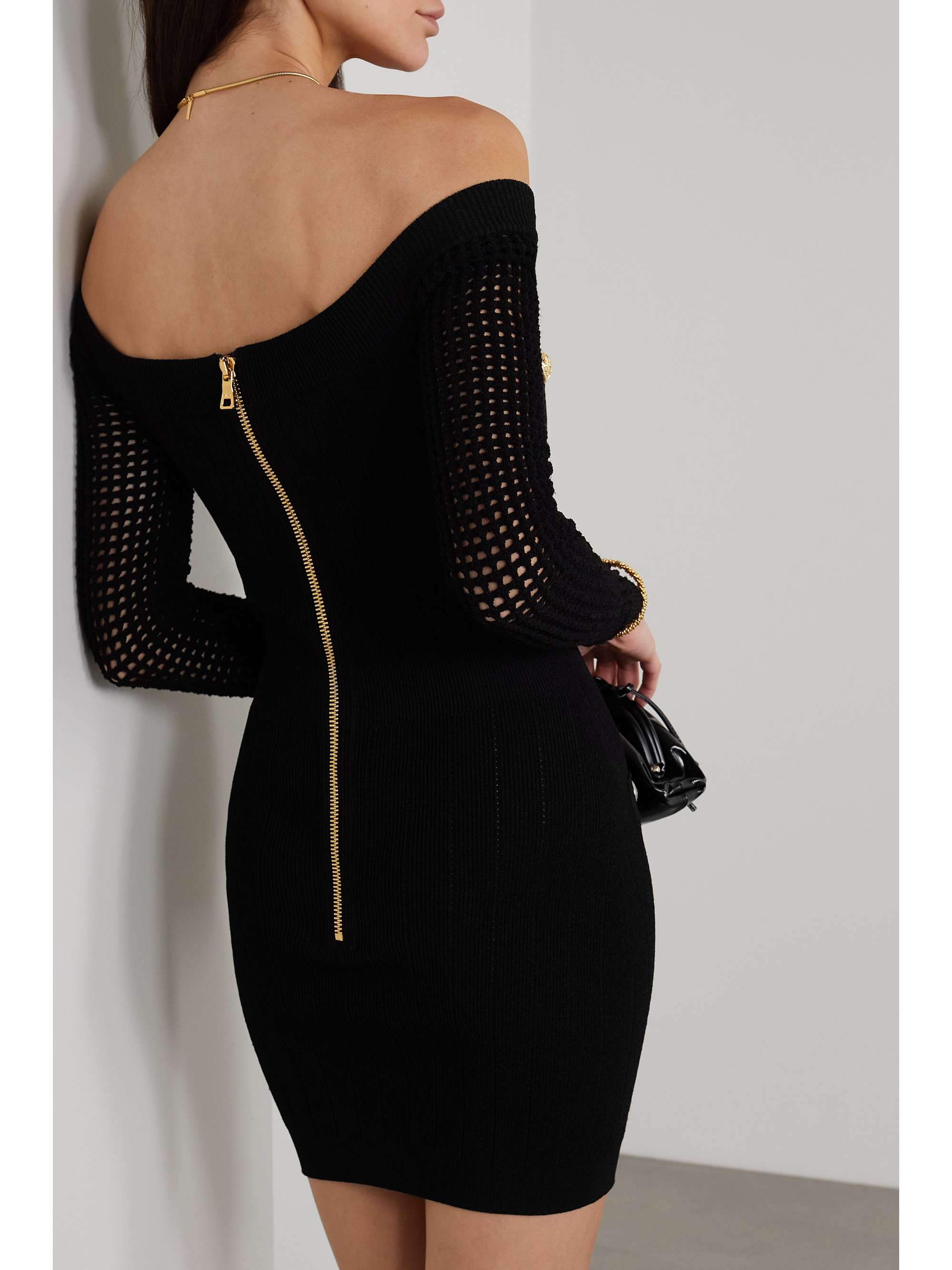 BALMAIN ニット オフショルダー ミニワンピース ボタン付き