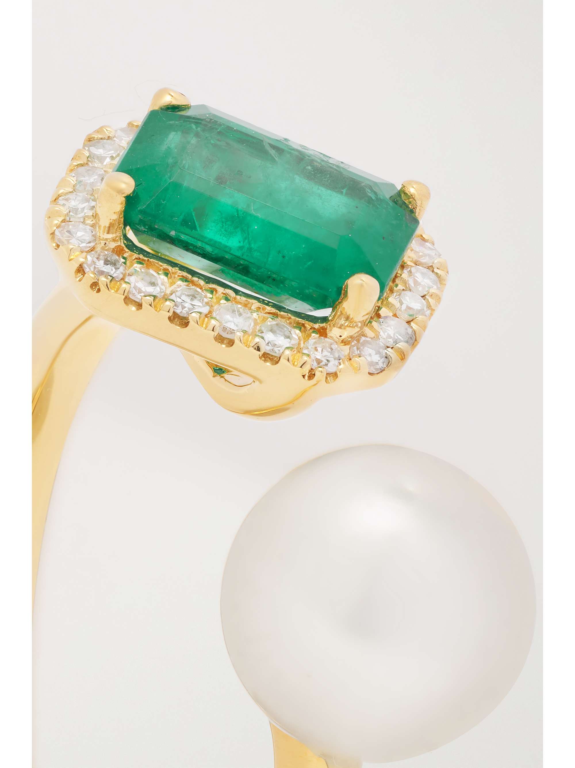 SHAY 18-karat gold, diamond, emerald and pearl ring